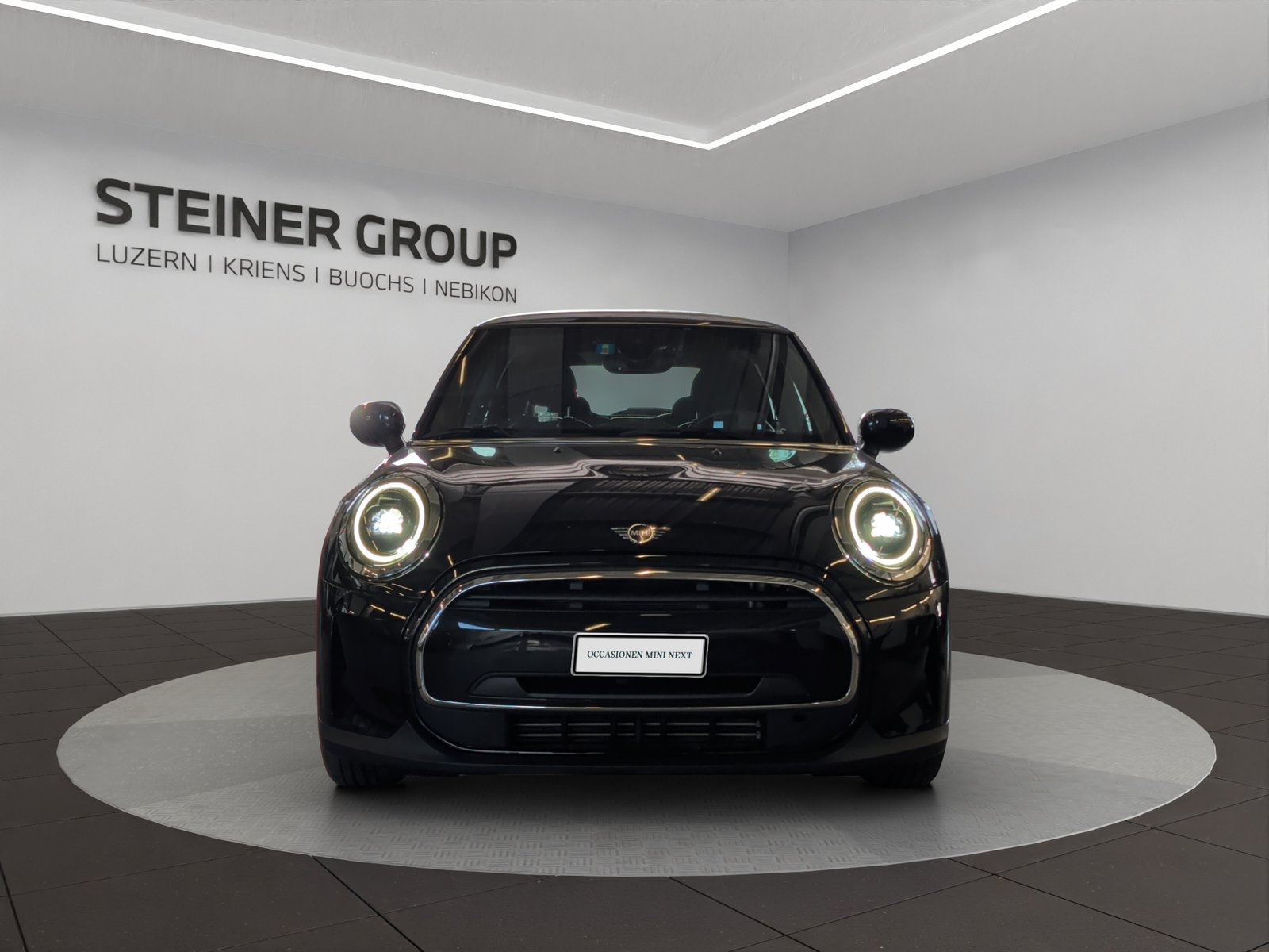 MINI Cooper Camden Edition Steptronic DKG, Benzin, Occasion / Gebraucht, Automatik - 2