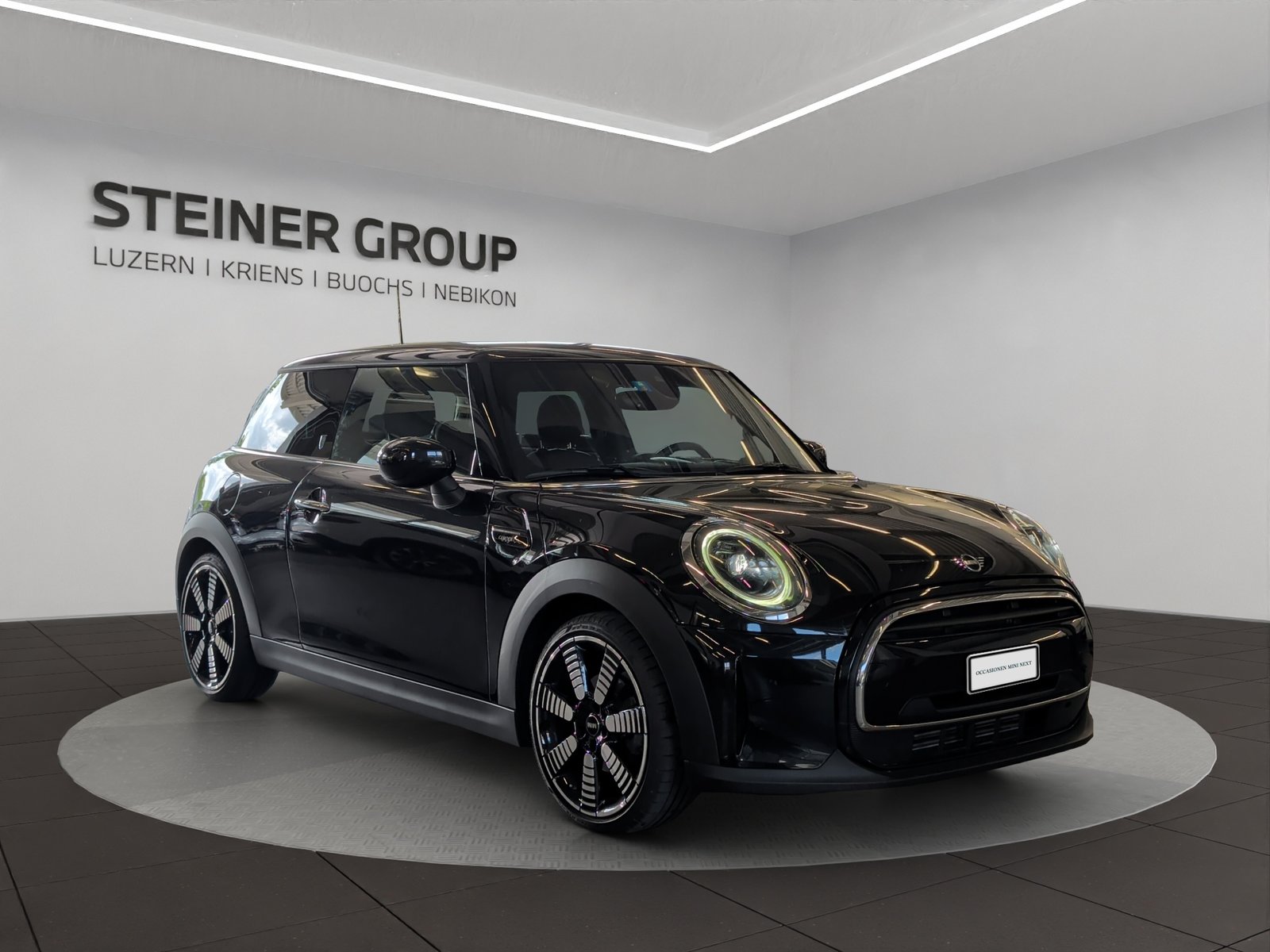 MINI Cooper Camden Edition Steptronic DKG, Benzin, Occasion / Gebraucht, Automatik - 3