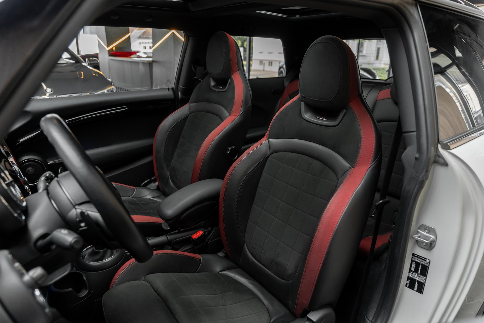 MINI Cooper S Steptronic DKG, Essence, Occasion / Utilisé, Automatique - 4