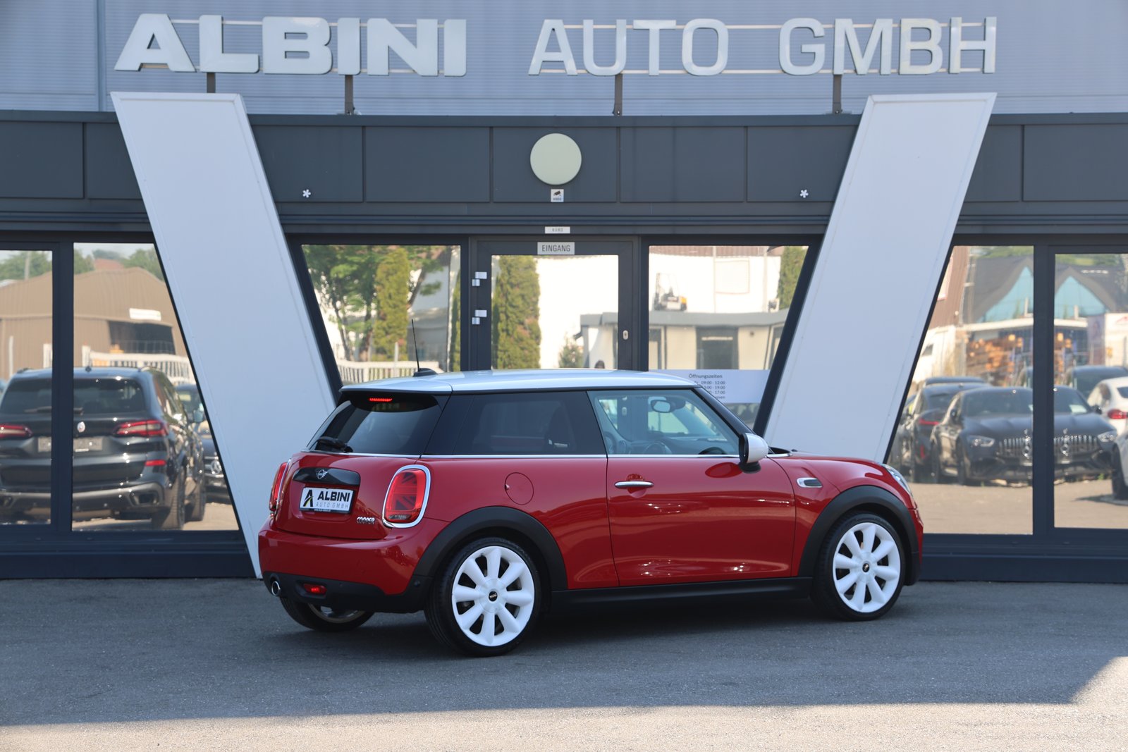 MINI Cooper Steptronic DKG, Petrol, Second hand / Used, Automatic - 3