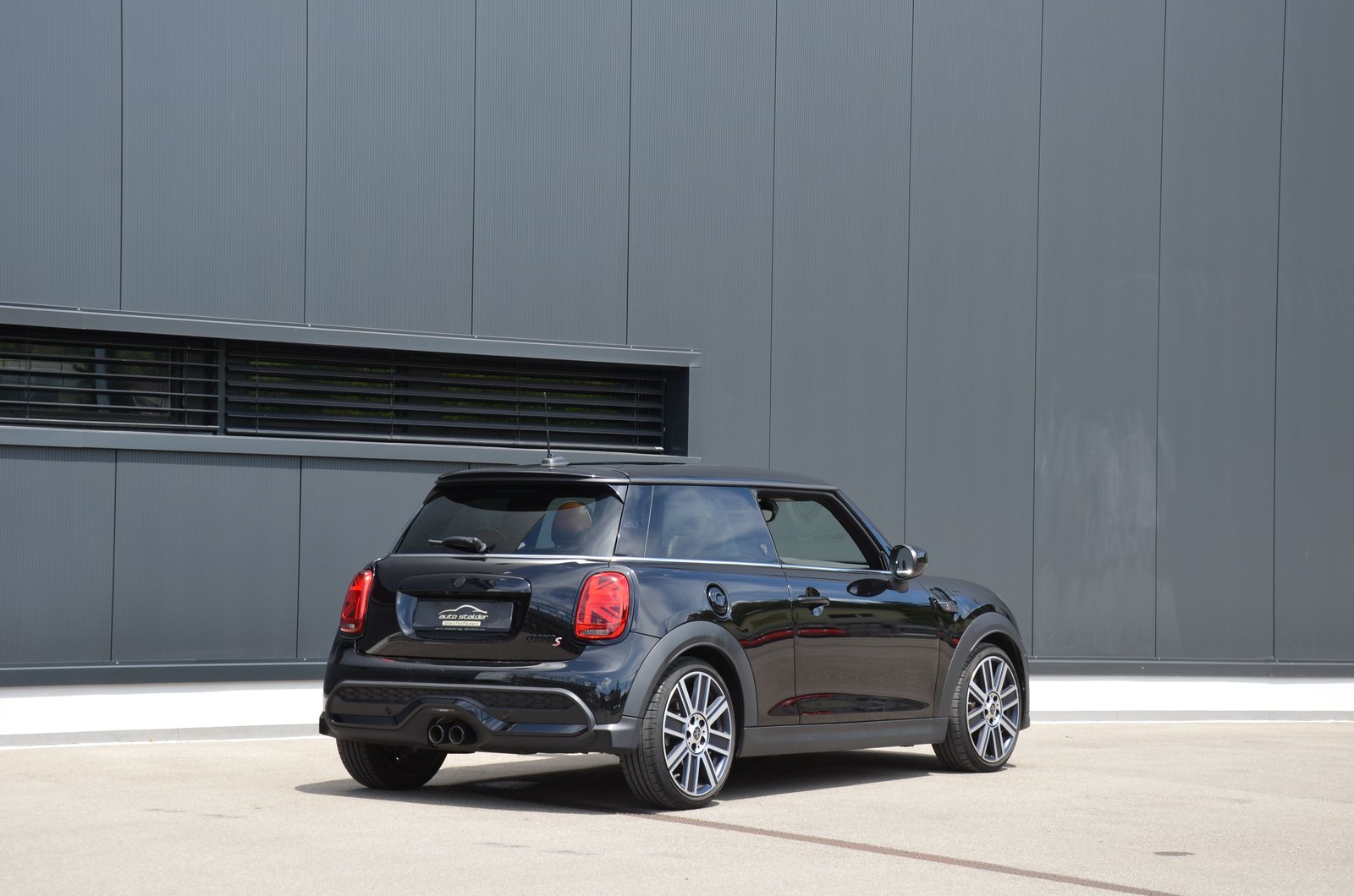 MINI Cooper S Trafalgar Edition Steptronic DKG, Petrol, Second hand / Used, Automatic - 3