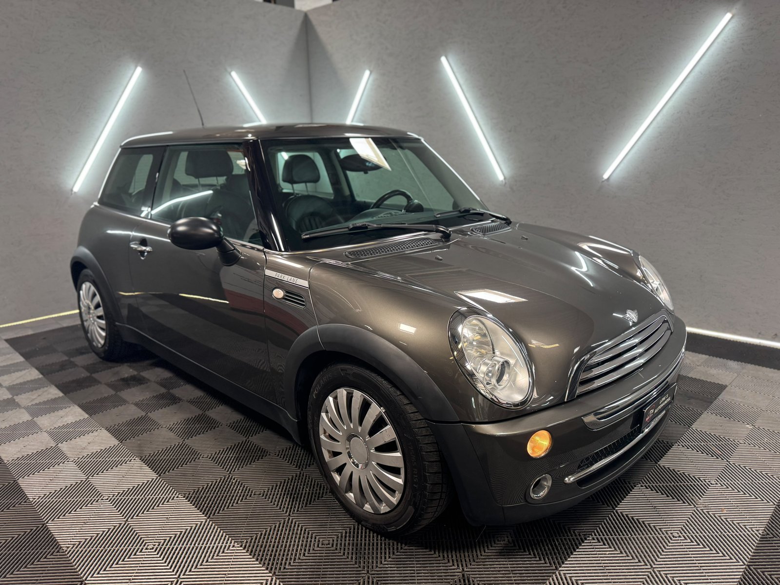 MINI Cooper Park Lane, Benzin, Occasion / Gebraucht, Handschaltung - 2