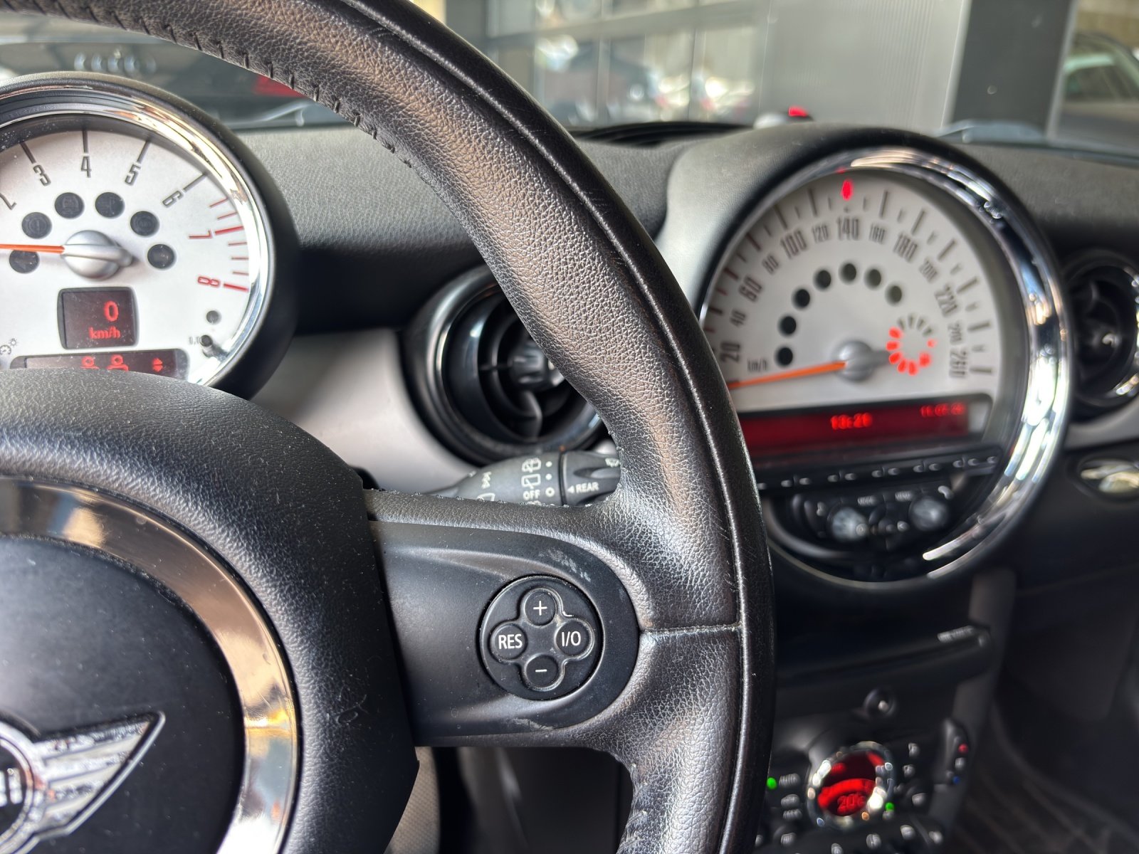 MINI Cooper, Benzin, Occasion / Gebraucht, Handschaltung - 6