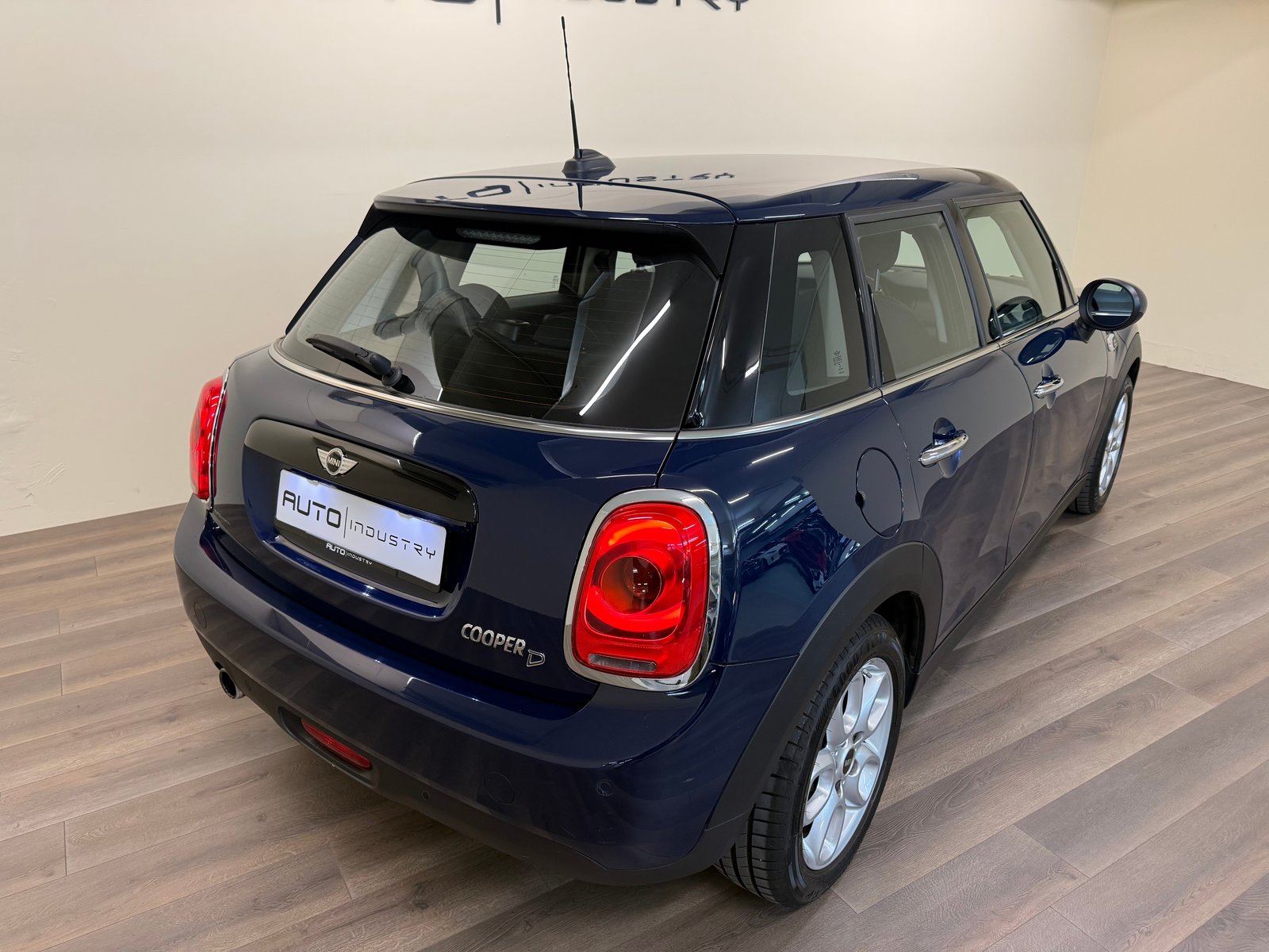 MINI Cooper D Steptronic, Diesel, Occasion / Gebraucht, Automatik - 5