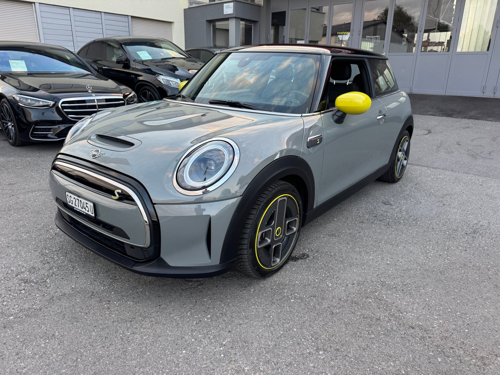 MINI Cooper SE, Elektro, Occasion / Gebraucht, Automatik - 4