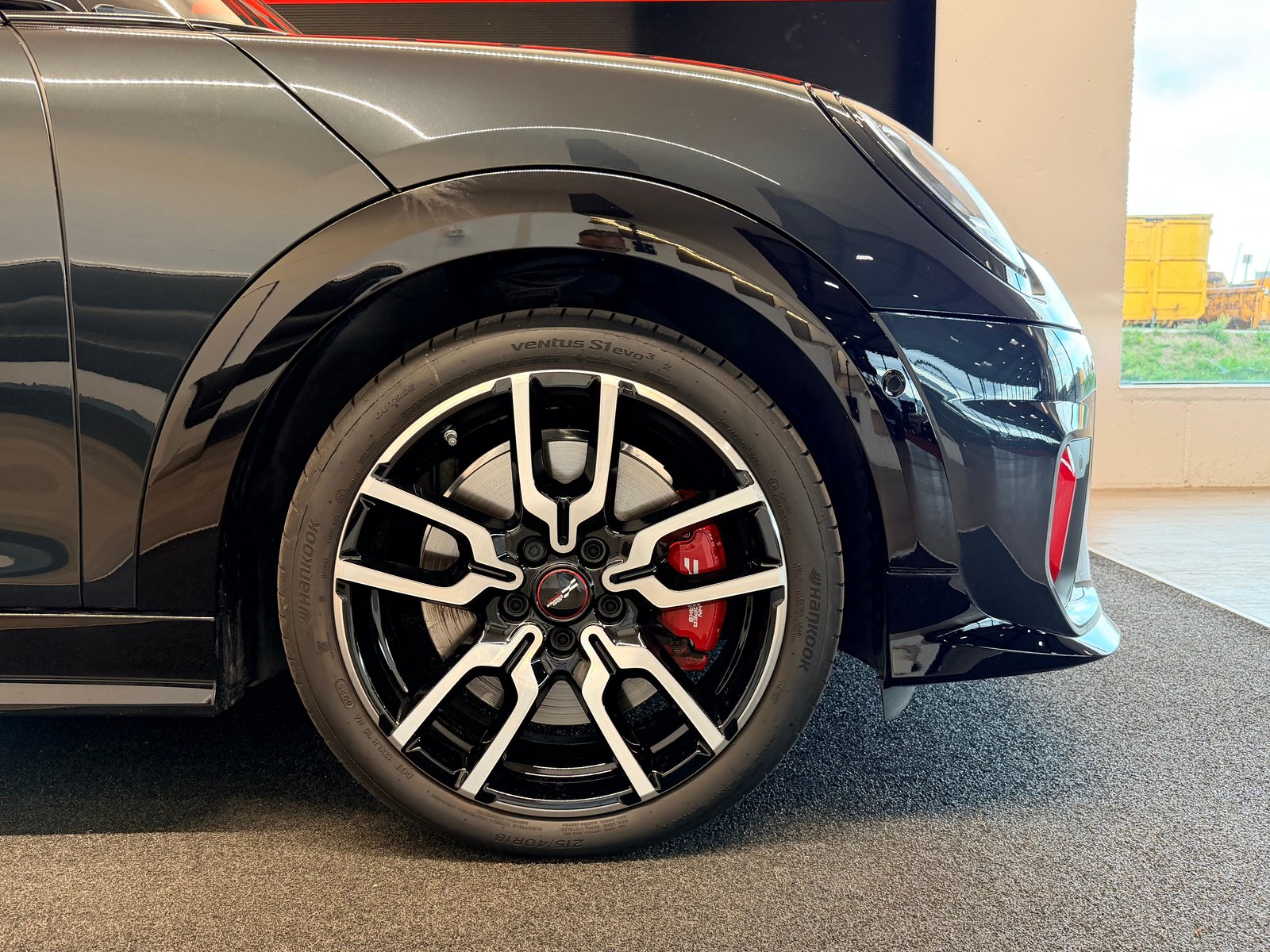 MINI Cooper John Cooper Works DKG, Benzin, Occasion / Gebraucht, Automatik - 6
