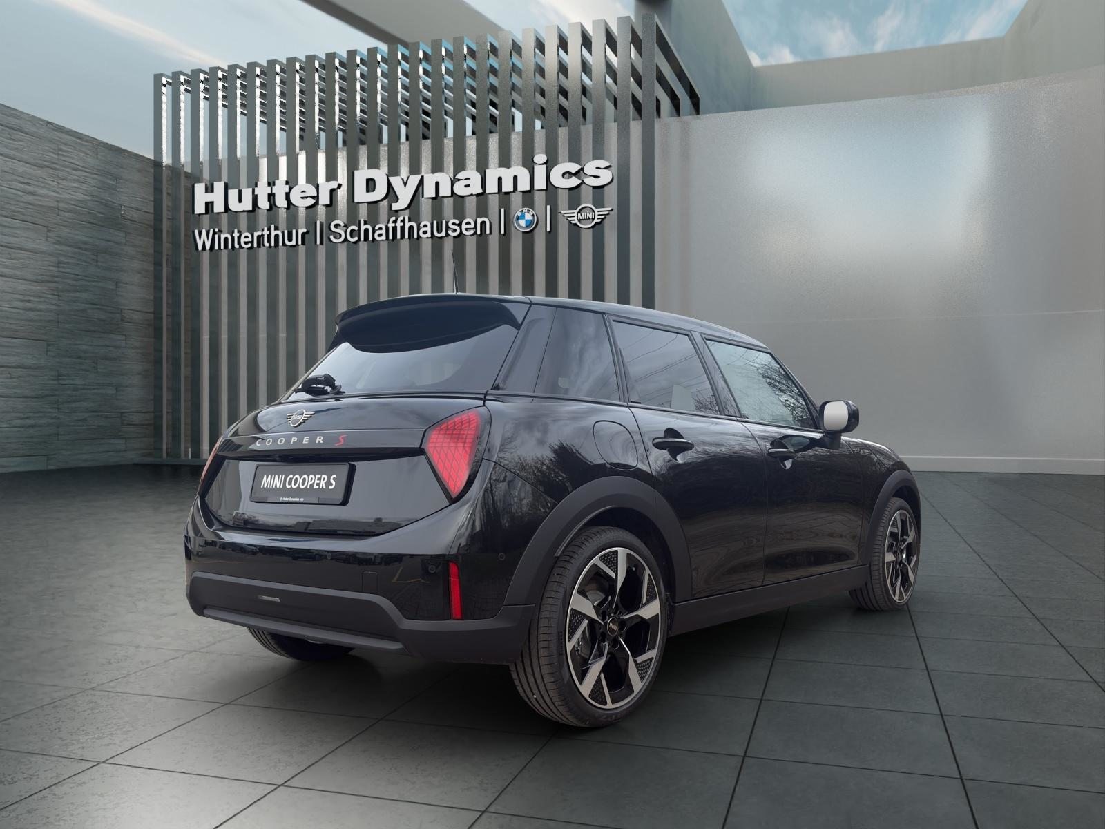 MINI Cooper S 5door, Petrol, New car, Automatic - 5
