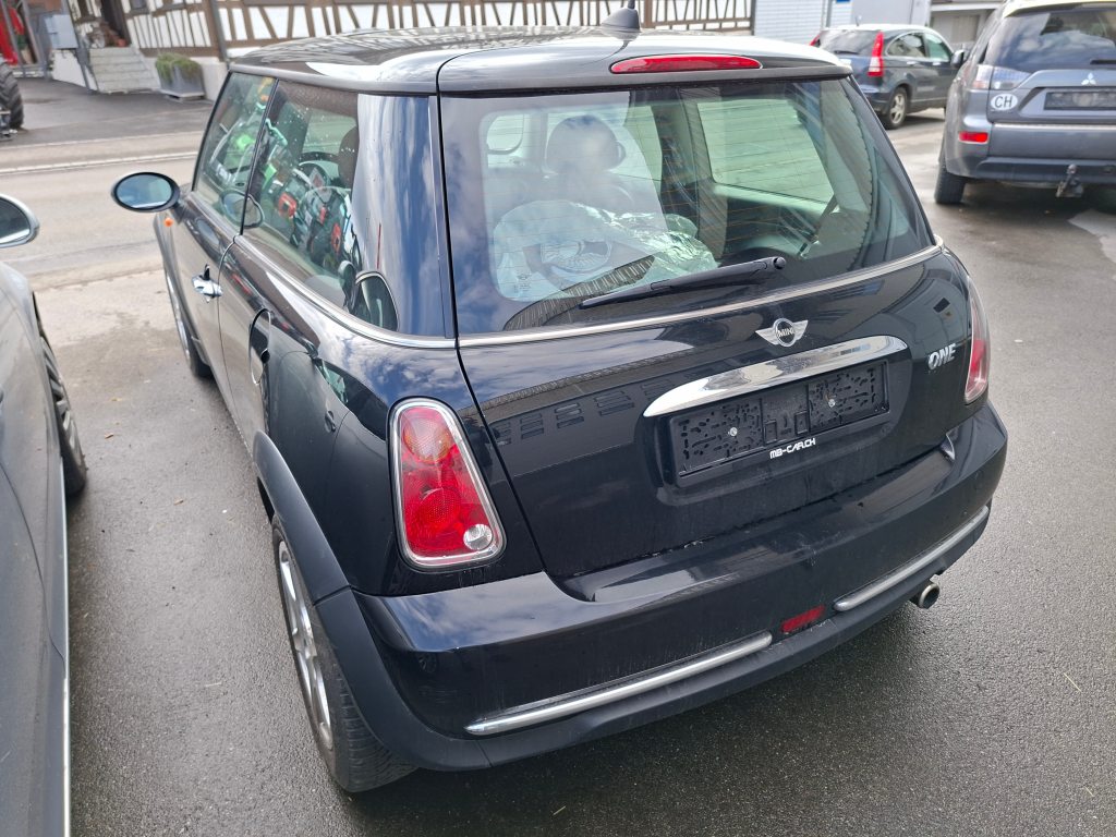 MINI Mini Cooper 1.6i One, Benzin, Occasion / Gebraucht, Handschaltung - 4