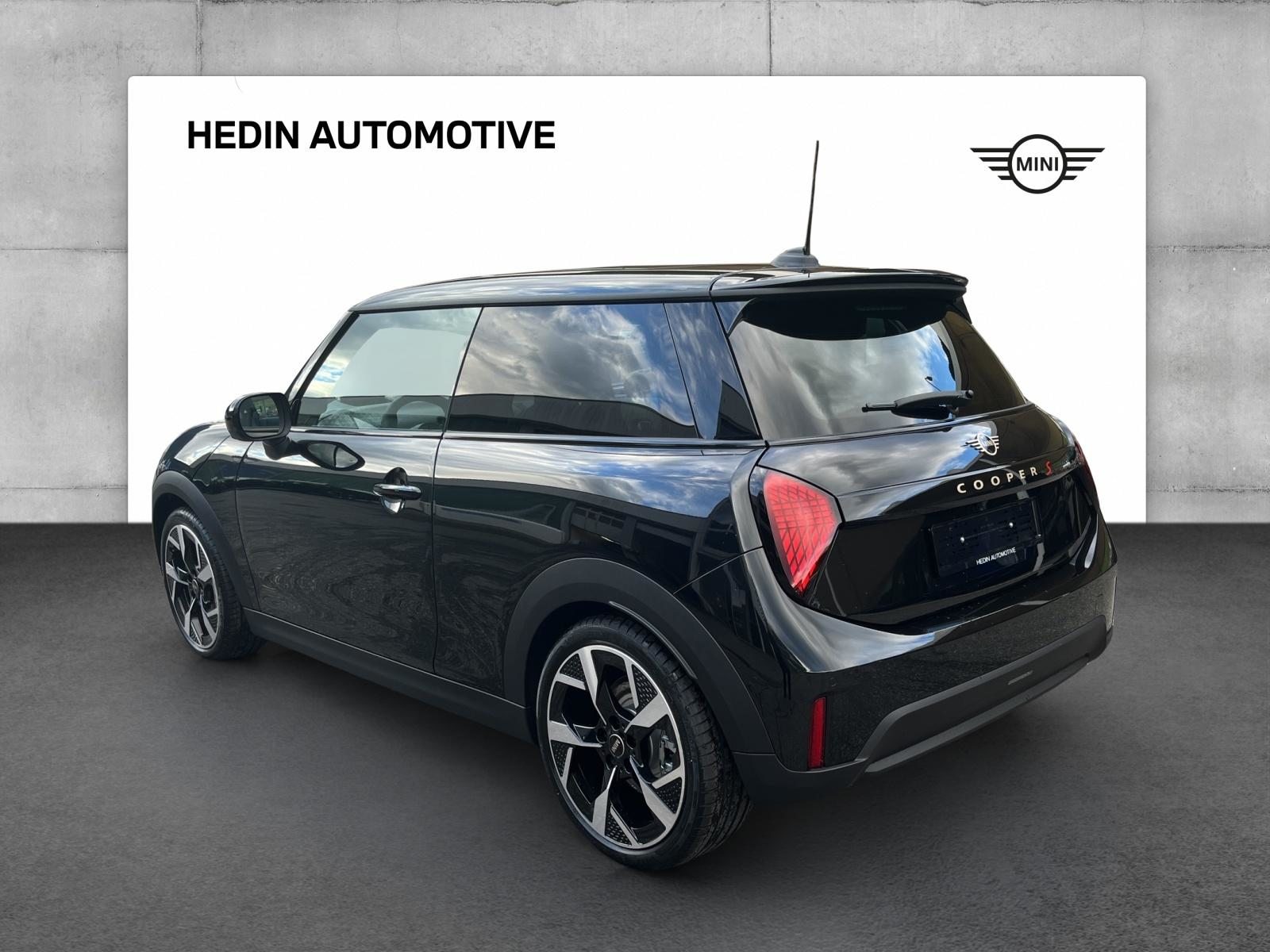 MINI F66 2.0i Cooper S SDKG, Essence, Occasion / Utilisé, Automatique - 3