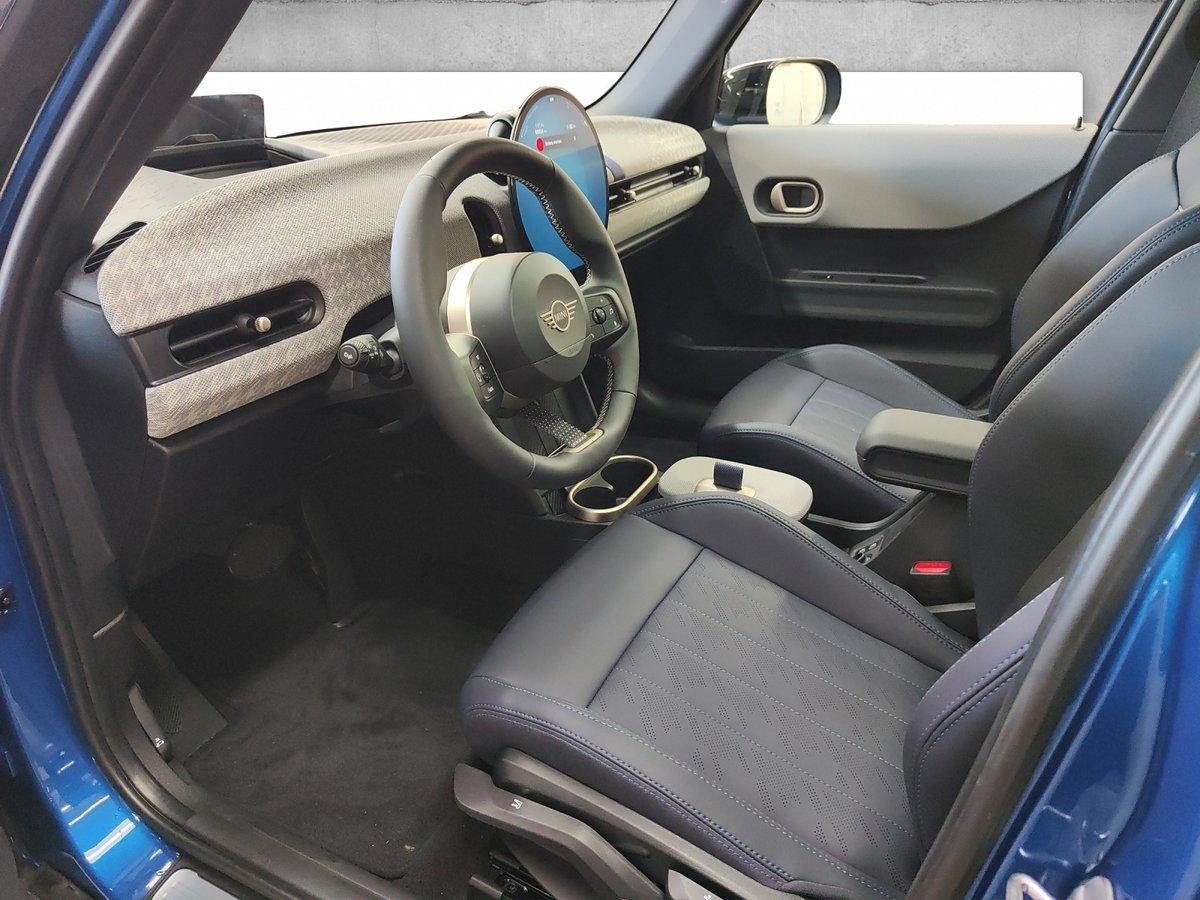 MINI F66 1.5i Cooper C SDKG, Essence, Occasion / Utilisé, Automatique - 2