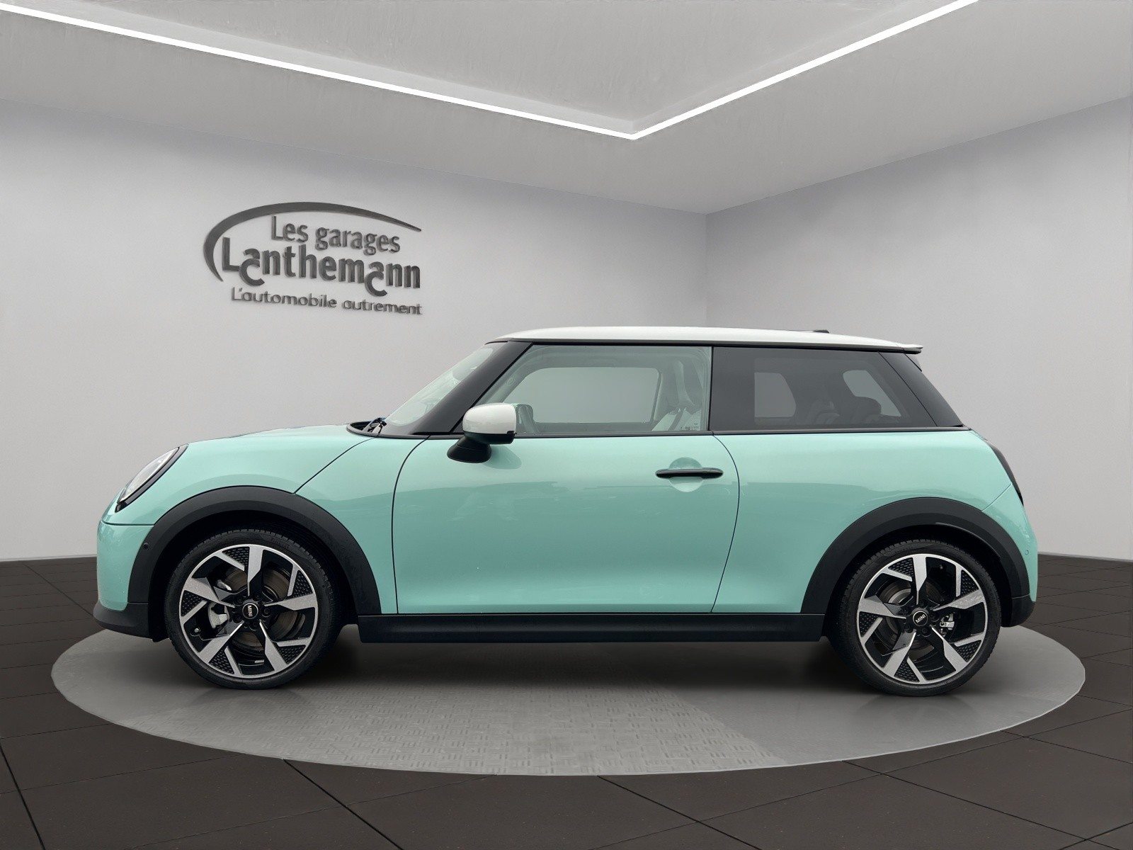 MINI Cooper S DKG, Benzin, Occasion / Gebraucht, Automatik - 2