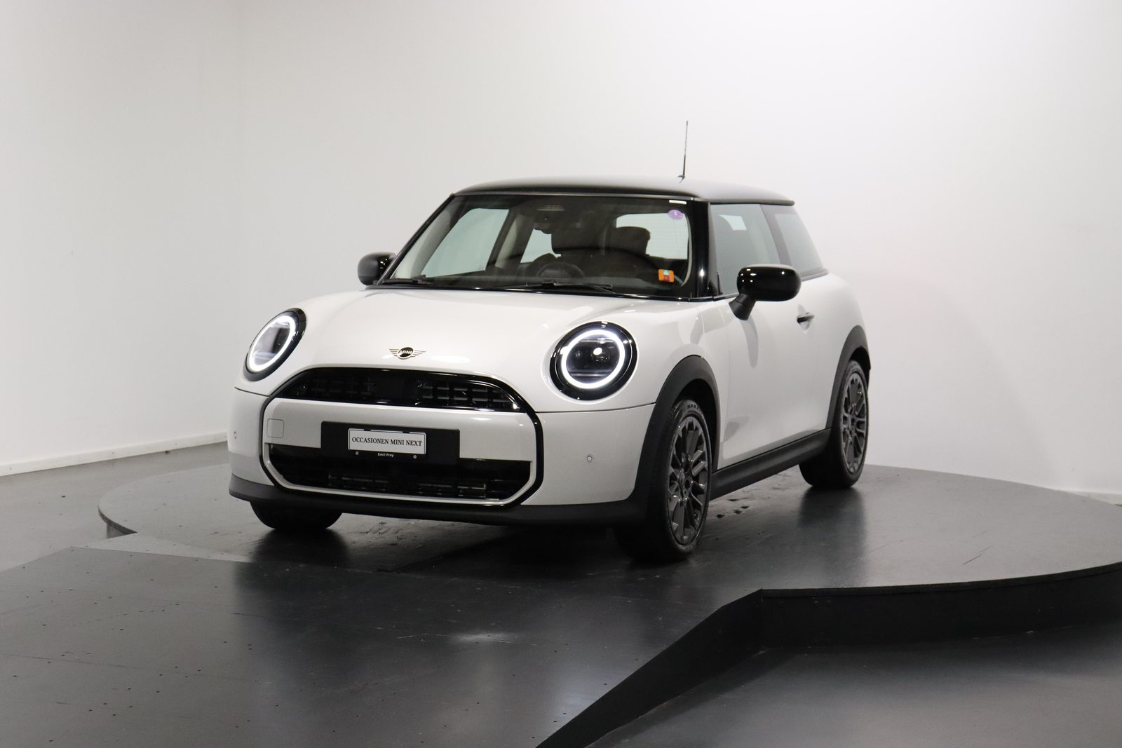 MINI F66 1.5i Cooper C