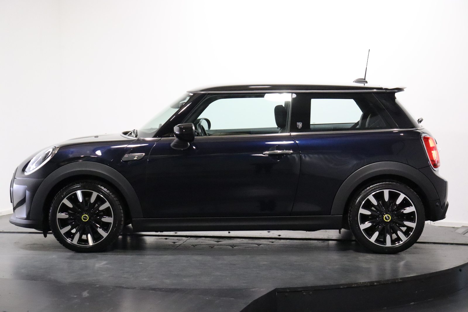MINI F56 Cooper SE, Elettrica, Occasioni / Usate, Automatico - 2