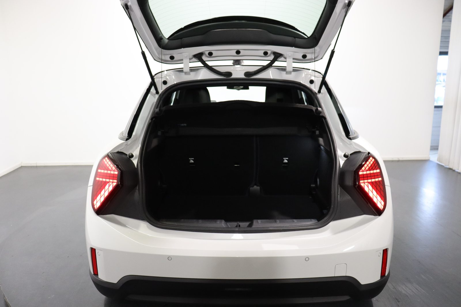 MINI F65 2.0i Cooper S, Essence, Occasion / Utilisé, Automatique - 5