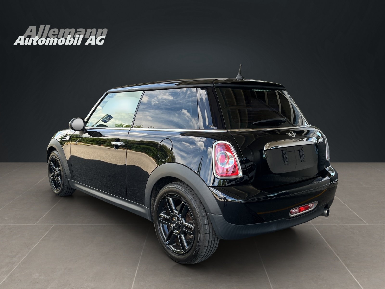 MINI Mini R56 1.6i One, Essence, Occasion / Utilisé, Manuelle - 4