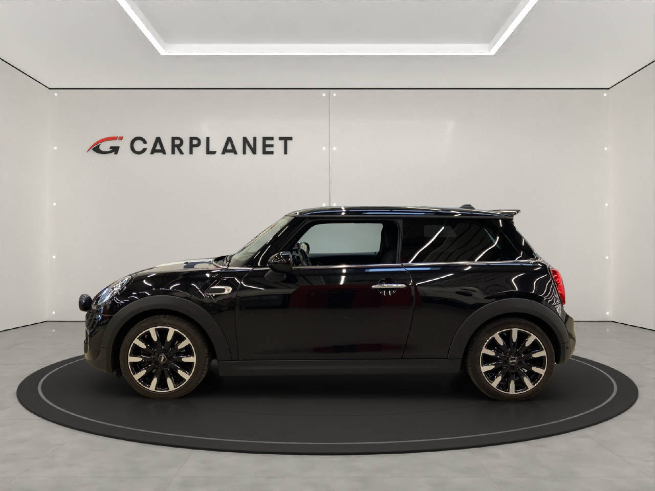 MINI Mini F56 2.0i Cooper S, Petrol, Second hand / Used, Automatic - 2