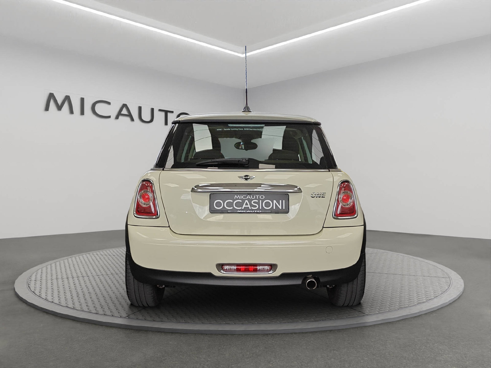 MINI Mini R56 1.6i One, Essence, Occasion / Utilisé, Manuelle - 4
