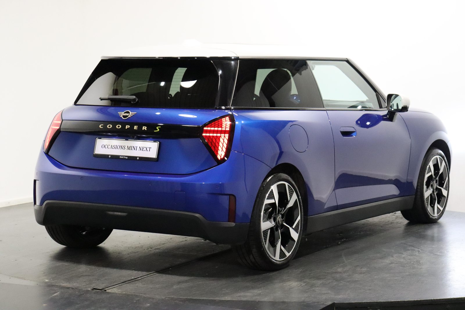 MINI J01 Cooper SE, Électrique, Occasion / Utilisé, Automatique - 3