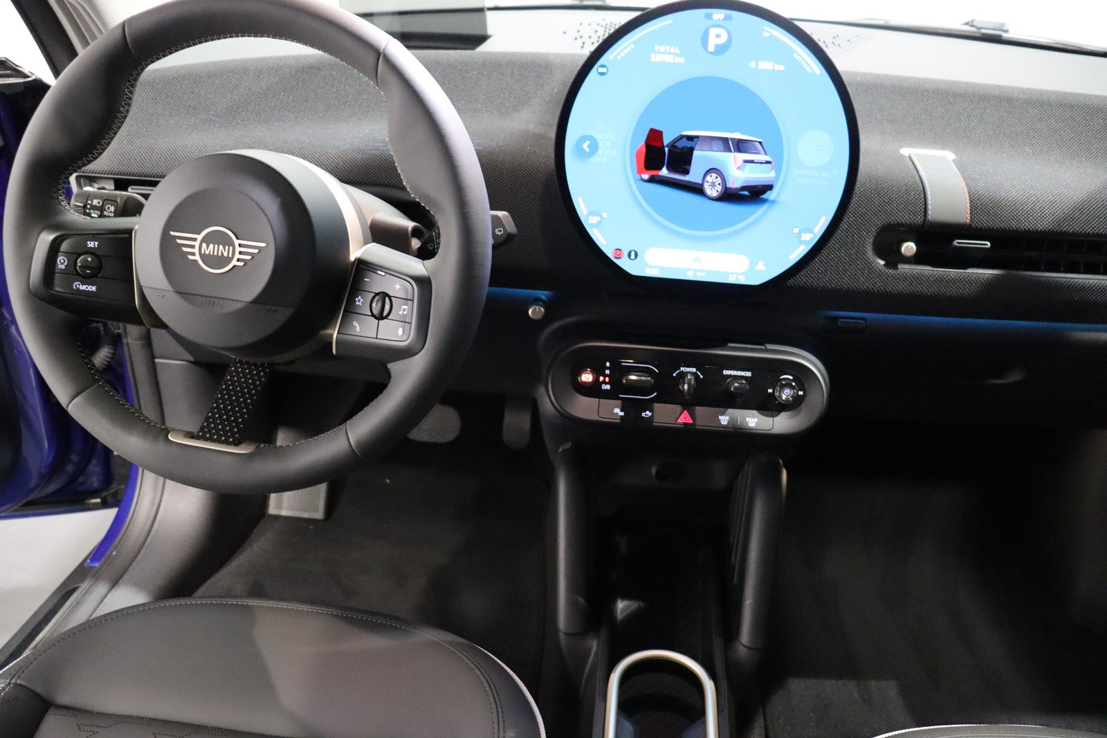 MINI J01 Cooper SE, Électrique, Occasion / Utilisé, Automatique - 7