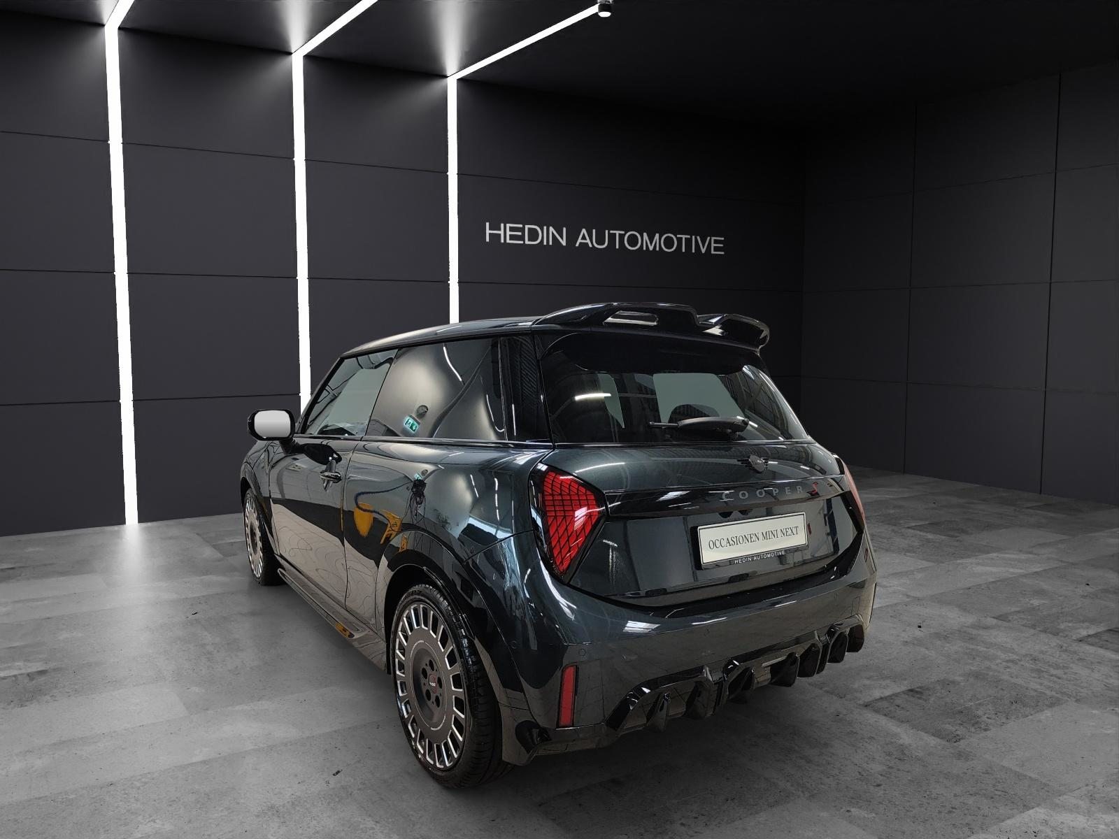 MINI F66 2.0i Cooper S John Cooper Works Trim, Benzin, Occasion / Gebraucht, Automatik - 4