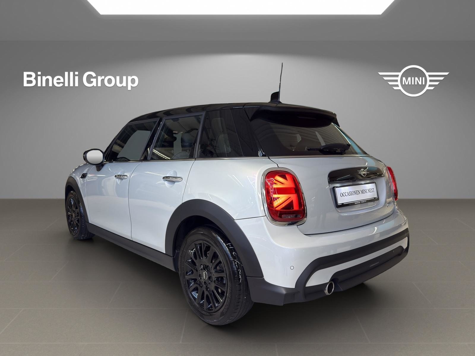 MINI 5door Cooper, Petrol, Second hand / Used, Automatic - 3