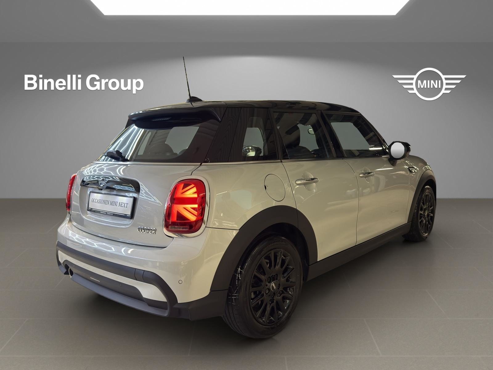 MINI 5door Cooper, Petrol, Second hand / Used, Automatic - 5