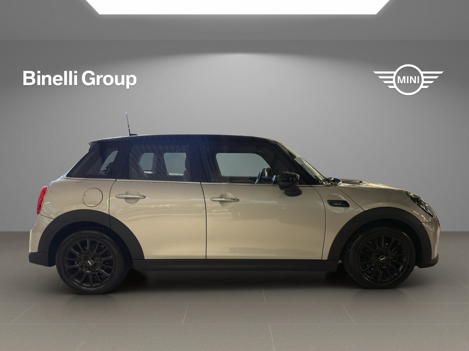 MINI 5door Cooper, Petrol, Second hand / Used, Automatic - 6
