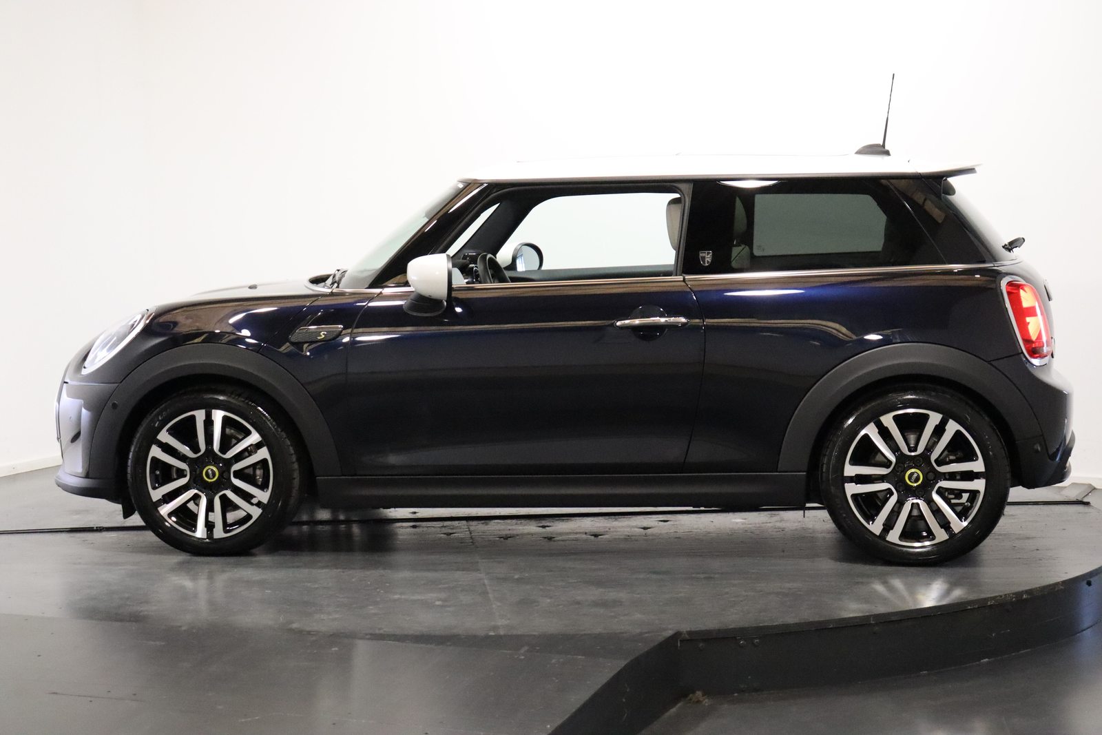 MINI F56 Cooper SE, Elektro, Occasion / Gebraucht, Automatik - 3