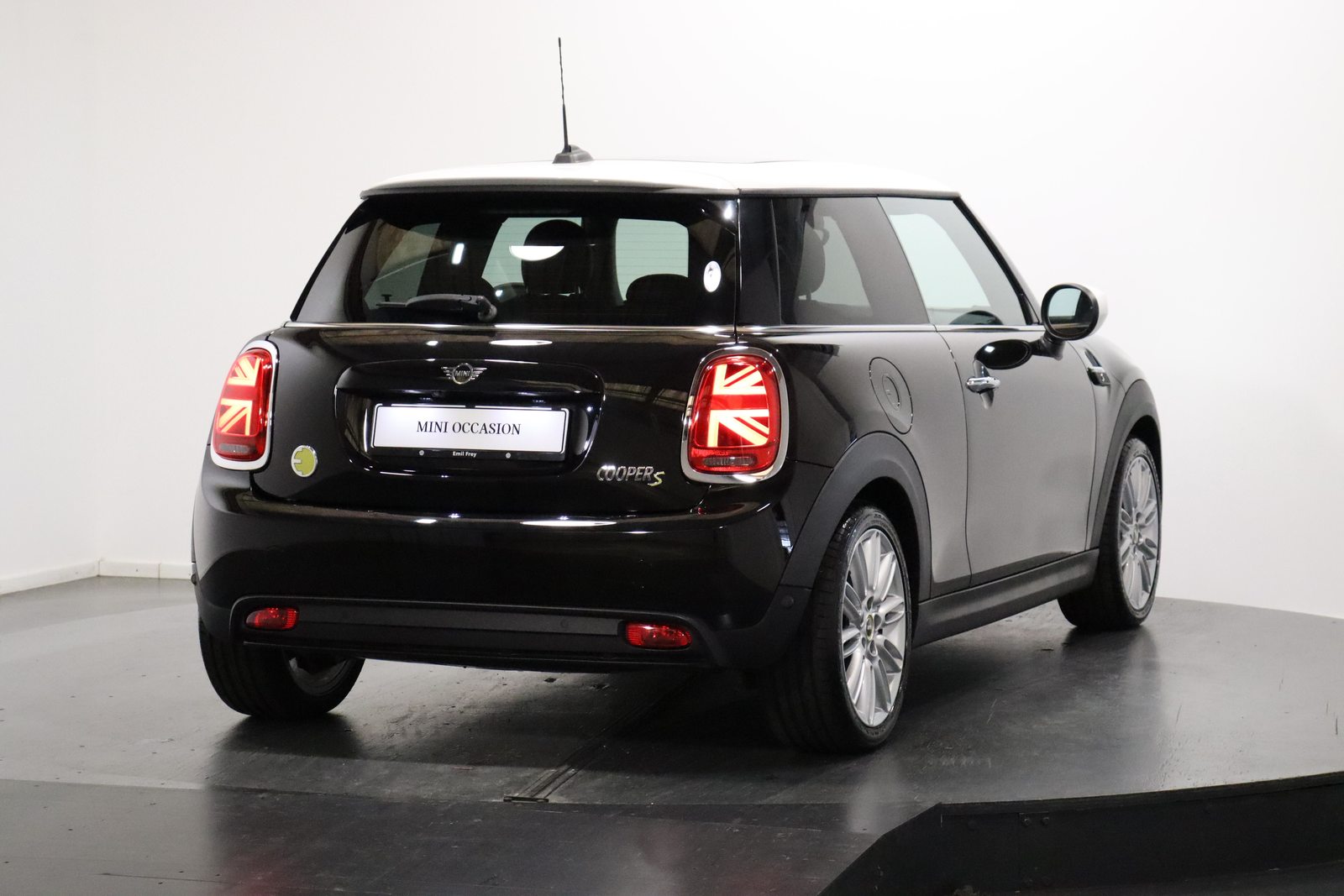 MINI F56 Cooper SE, Électrique, Occasion / Utilisé, Automatique - 4