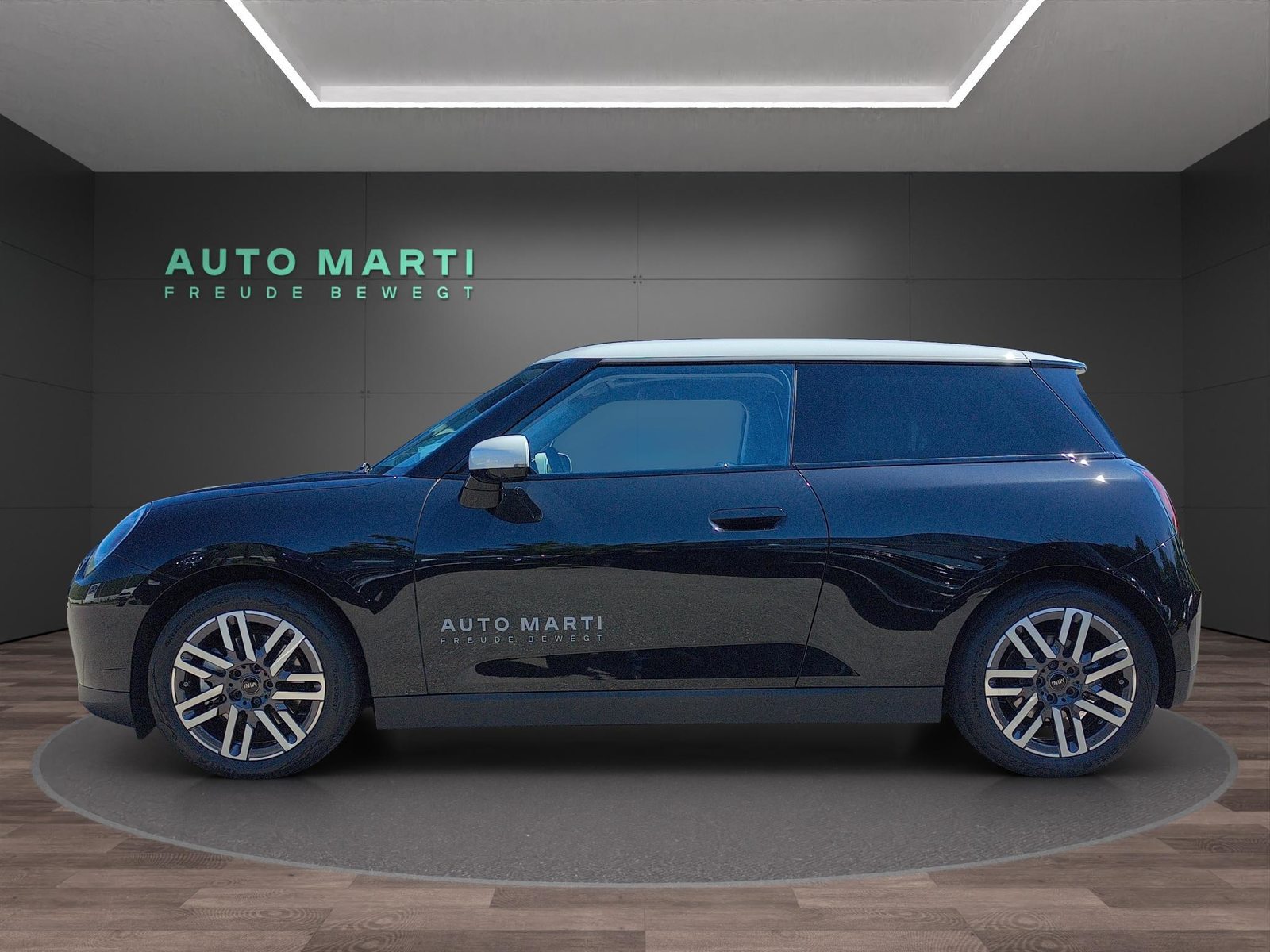 MINI J01 Cooper E, Essence, Occasion / Utilisé, Automatique - 2