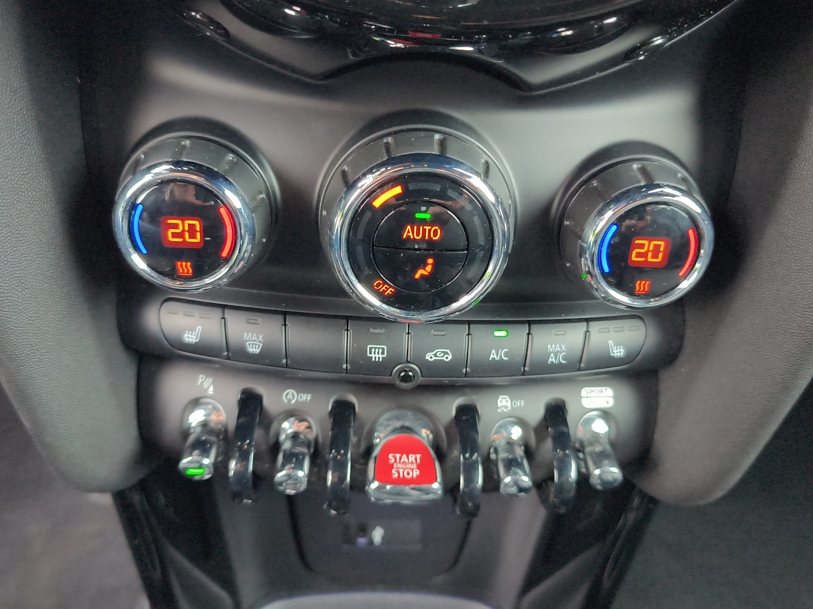 MINI F55 1.5i Cooper, Benzin, Occasion / Gebraucht, Handschaltung - 6