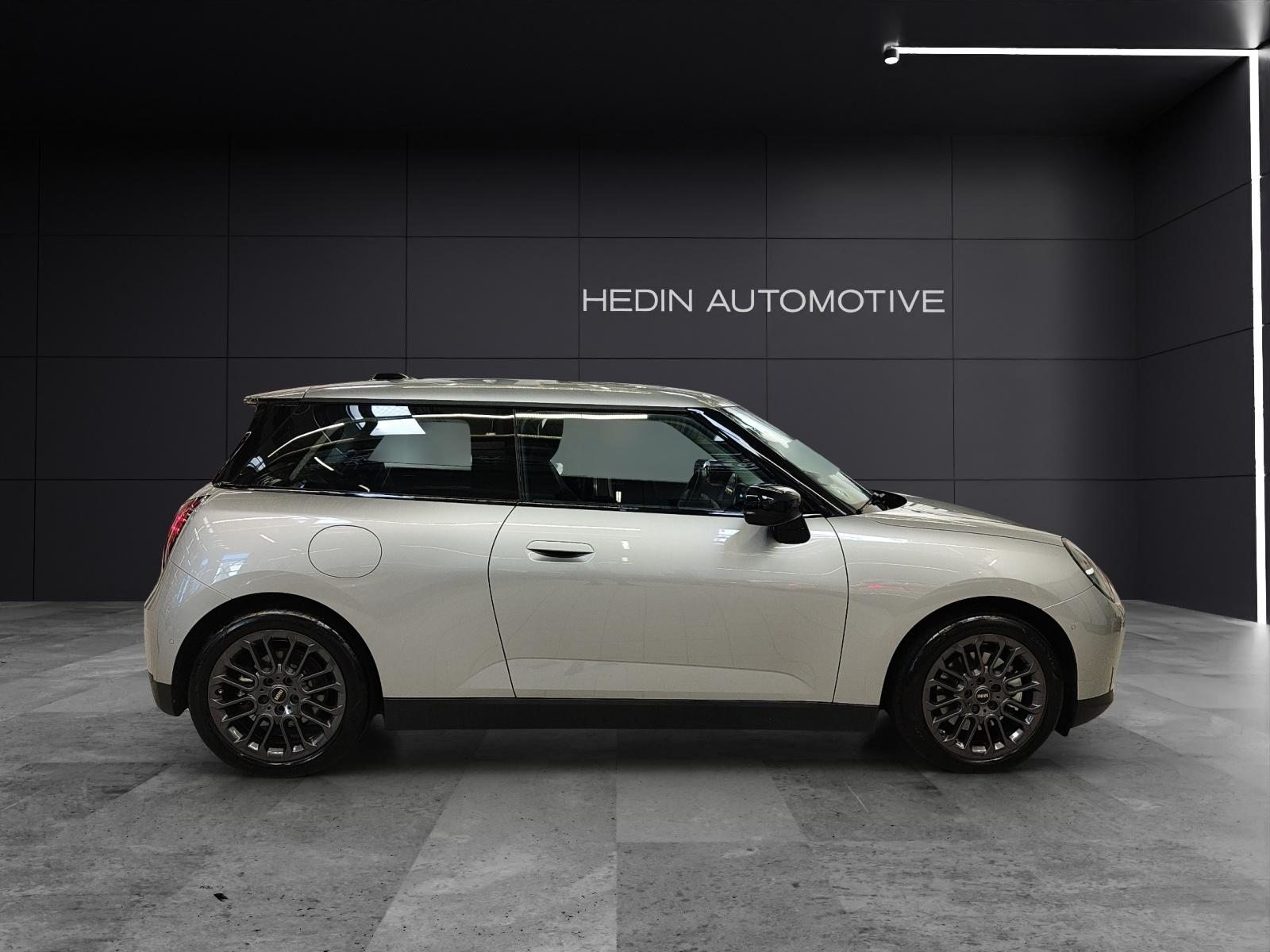 MINI J01 Cooper E Attraktiven Leasingzinssatz ab 0.9 % bei Absch, Elektro, Occasion / Gebraucht, Automatik - 7
