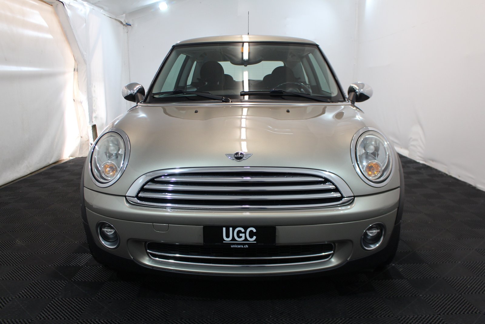 MINI Mini R56 1.6i One, Essence, Occasion / Utilisé, Manuelle - 2