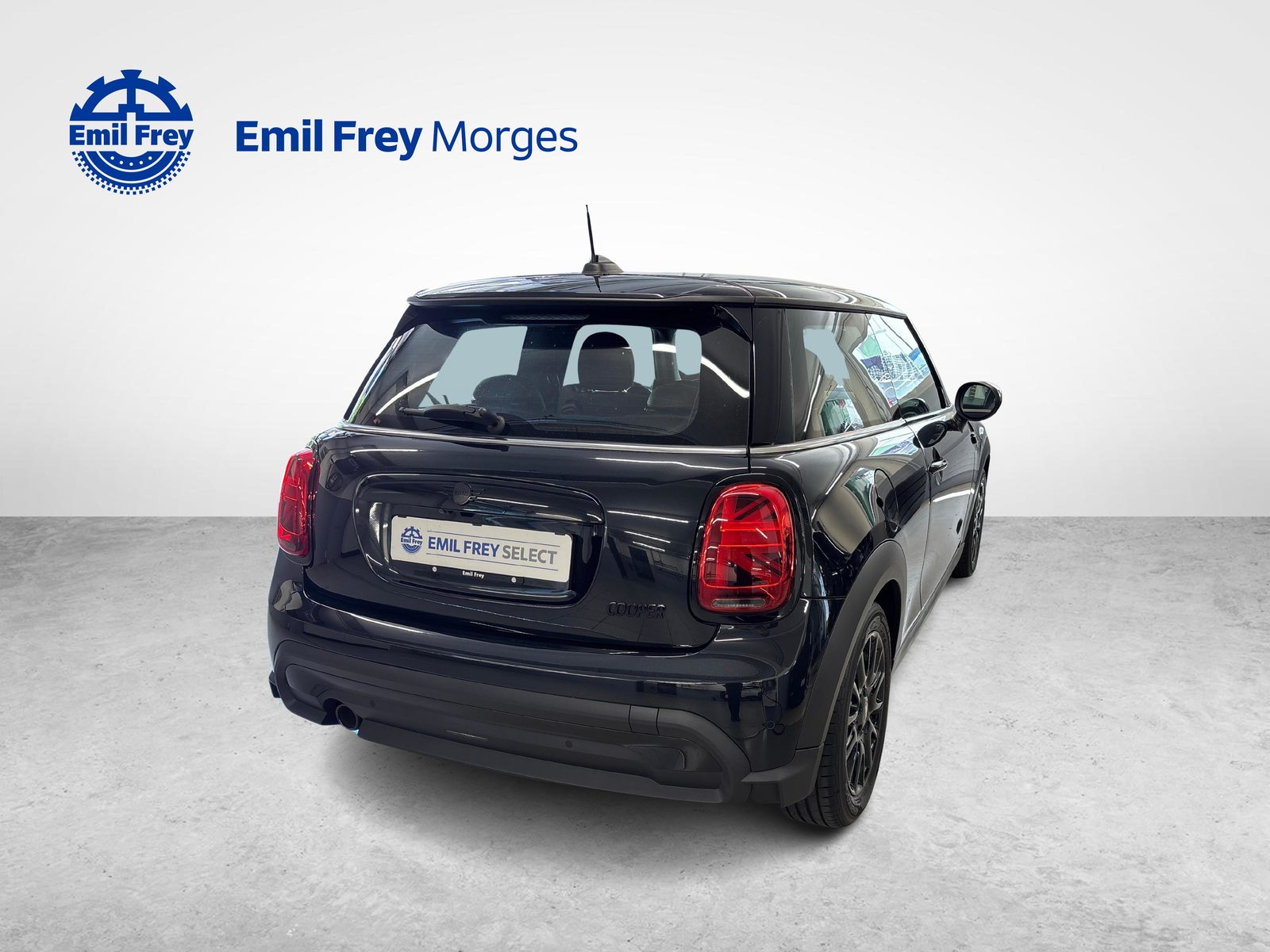 MINI F56 1.5i Cooper, Petrol, Second hand / Used, Automatic - 3