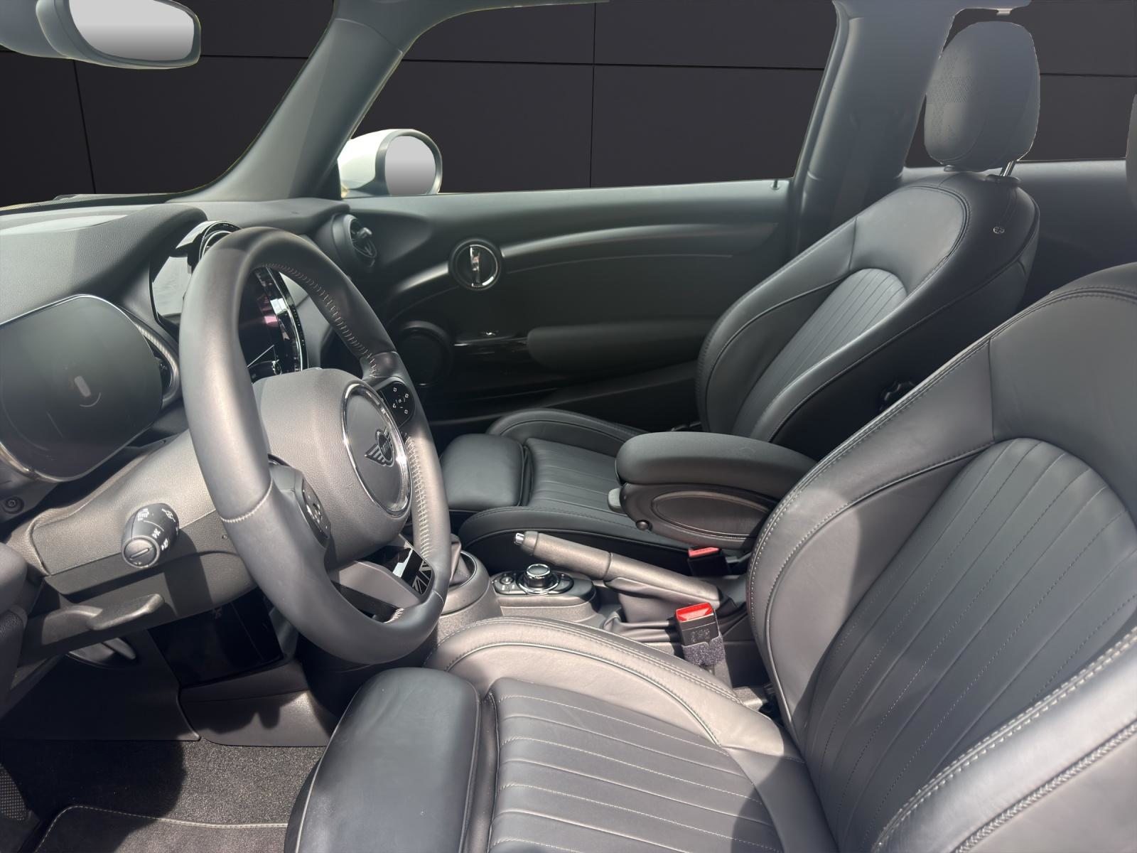 MINI F56 2.0i Cooper S, Benzin, Occasion / Gebraucht, Handschaltung - 2