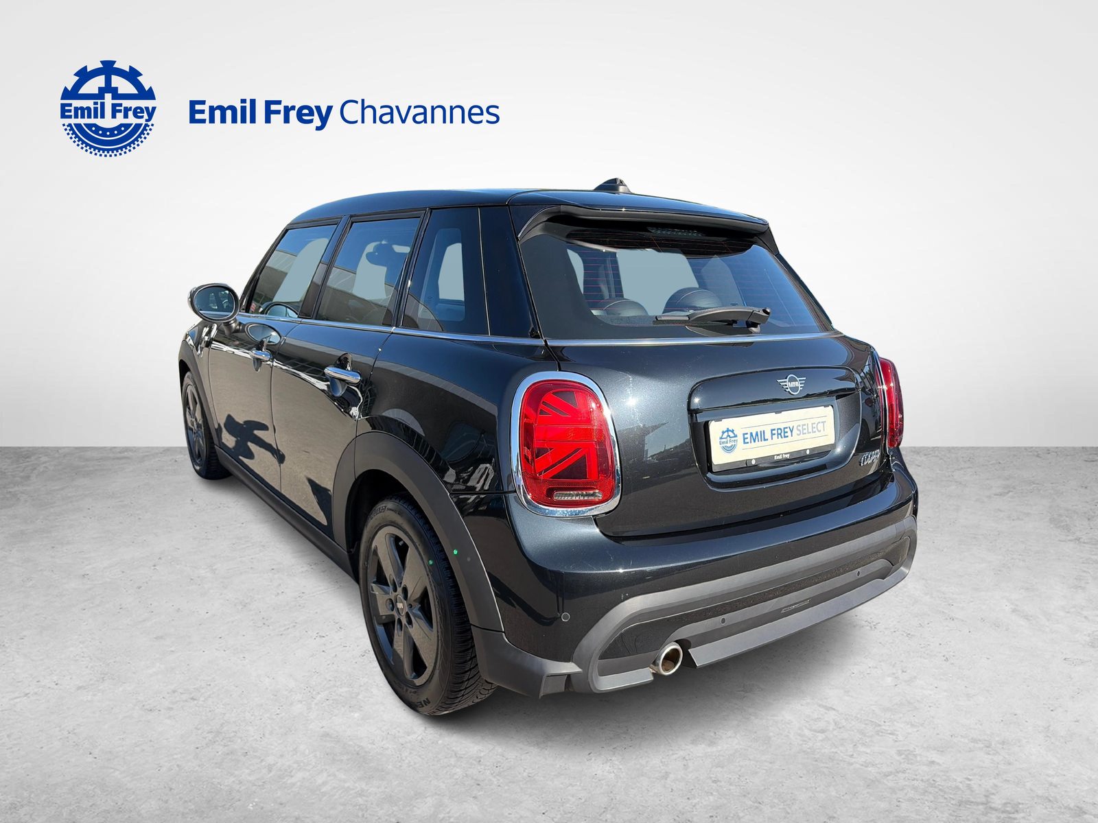 MINI F55 1.5i Cooper 136 Camden, Petrol, Second hand / Used, Manual - 3