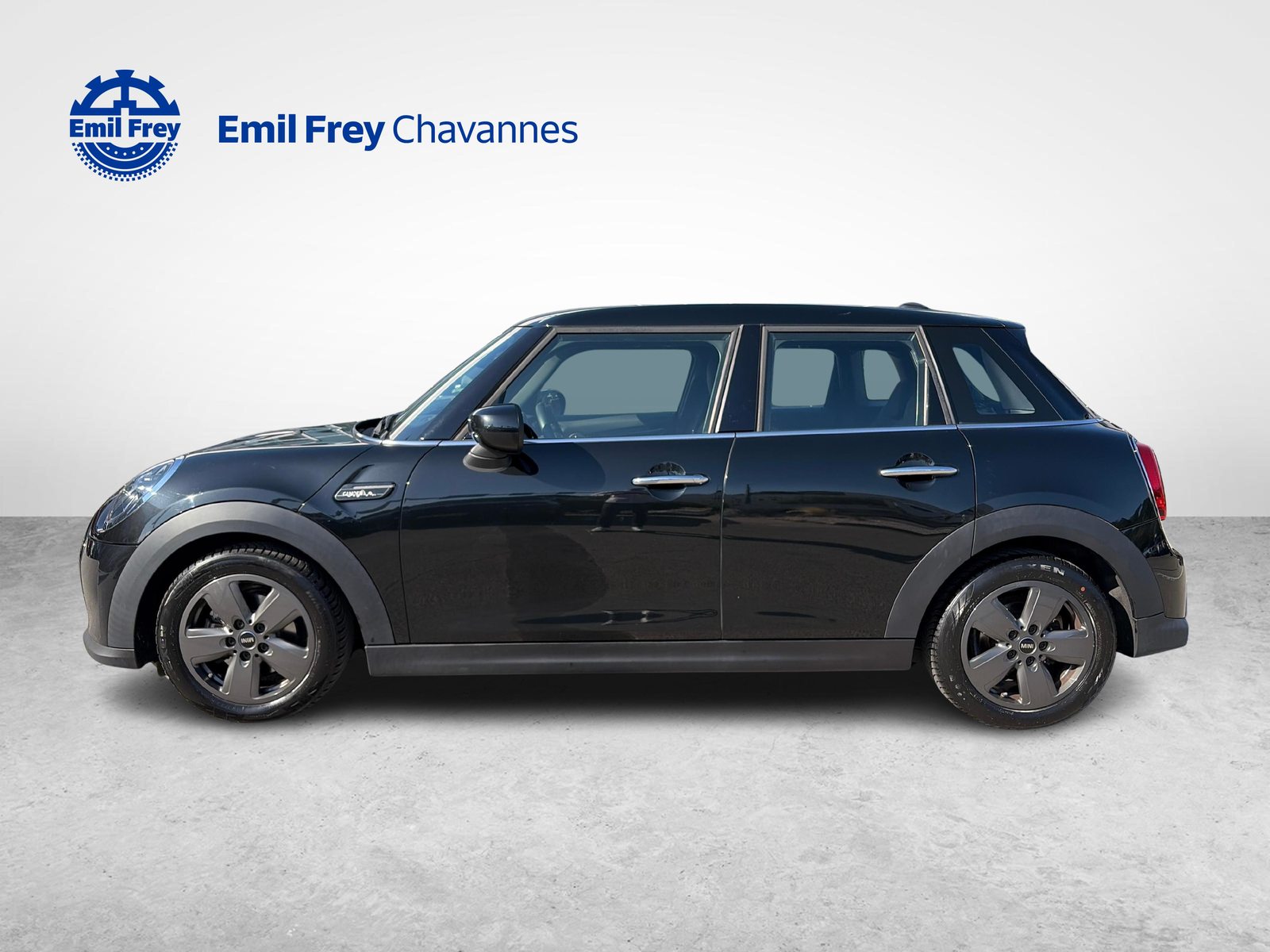 MINI F55 1.5i Cooper 136 Camden, Petrol, Second hand / Used, Manual - 5