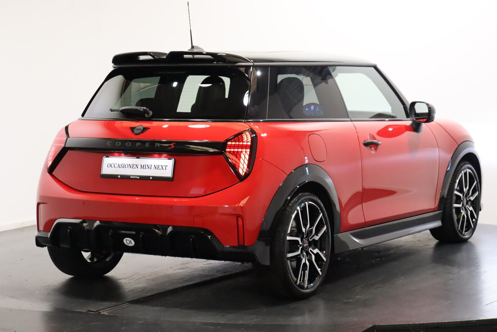 MINI F66 2.0i Cooper S SDKG, Benzina, Occasioni / Usate, Automatico - 2