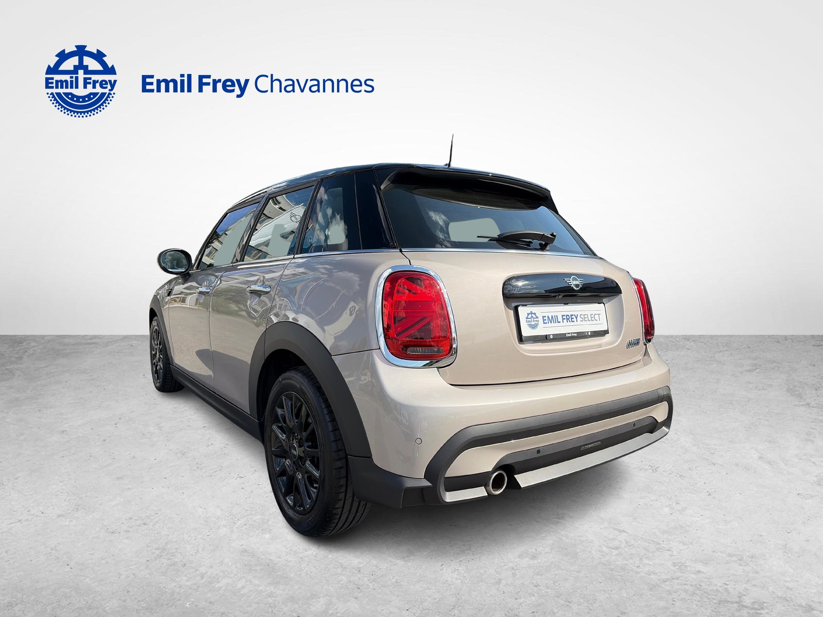 MINI F55 1.5i Cooper Classic Trim, Essence, Occasion / Utilisé, Automatique - 3