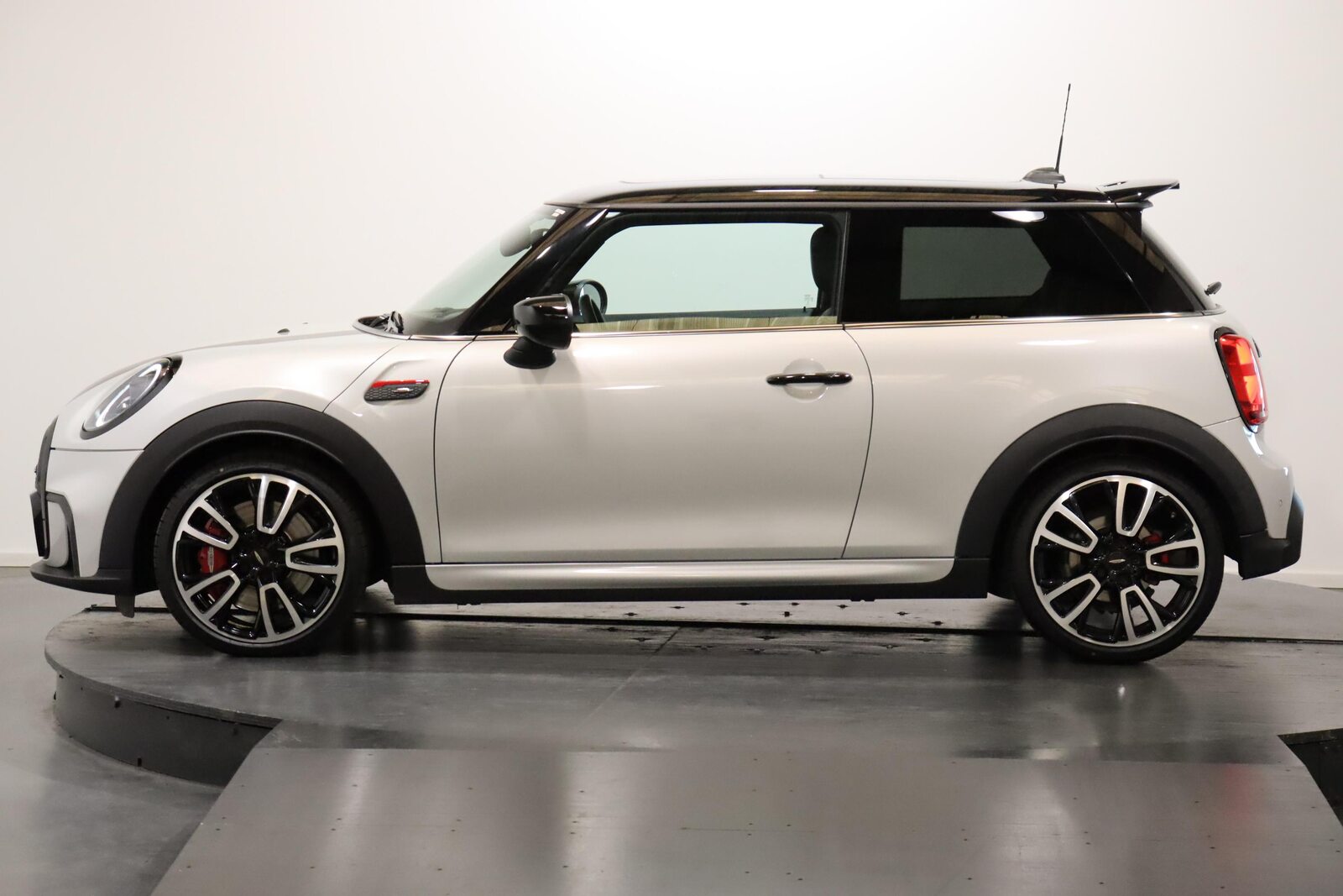 MINI F56 2.0i John Cooper Works SAG, Benzin, Occasion / Gebraucht, Automatik - 3