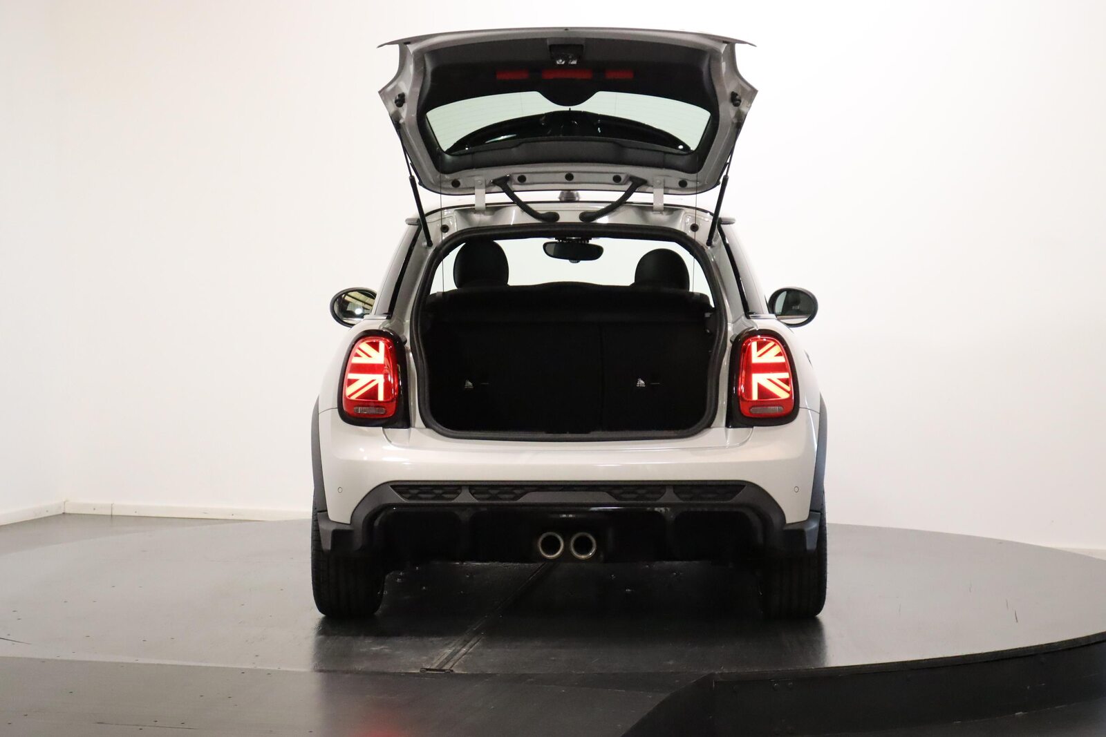MINI F56 2.0i John Cooper Works SAG, Benzin, Occasion / Gebraucht, Automatik - 5