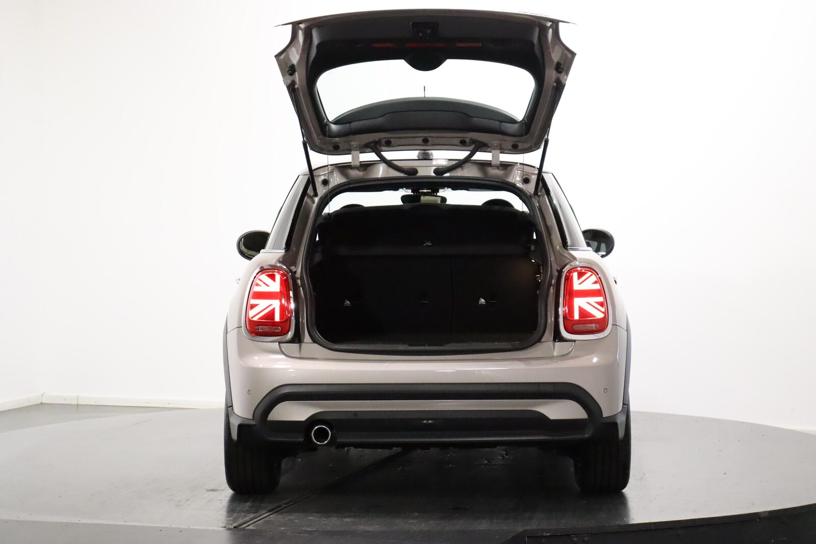 MINI F55 1.5i Cooper, Essence, Occasion / Utilisé, Manuelle - 5