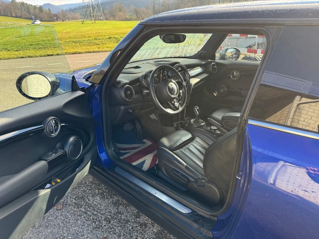 MINI COOPER 2.0i Cooper S, Essence, Occasion / Utilisé, Automatique - 4