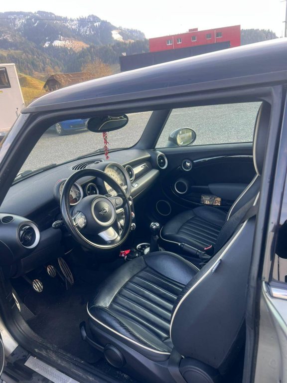 MINI COOPER 1.6i COOPER S, Essence, Occasion / Utilisé, Manuelle - 4