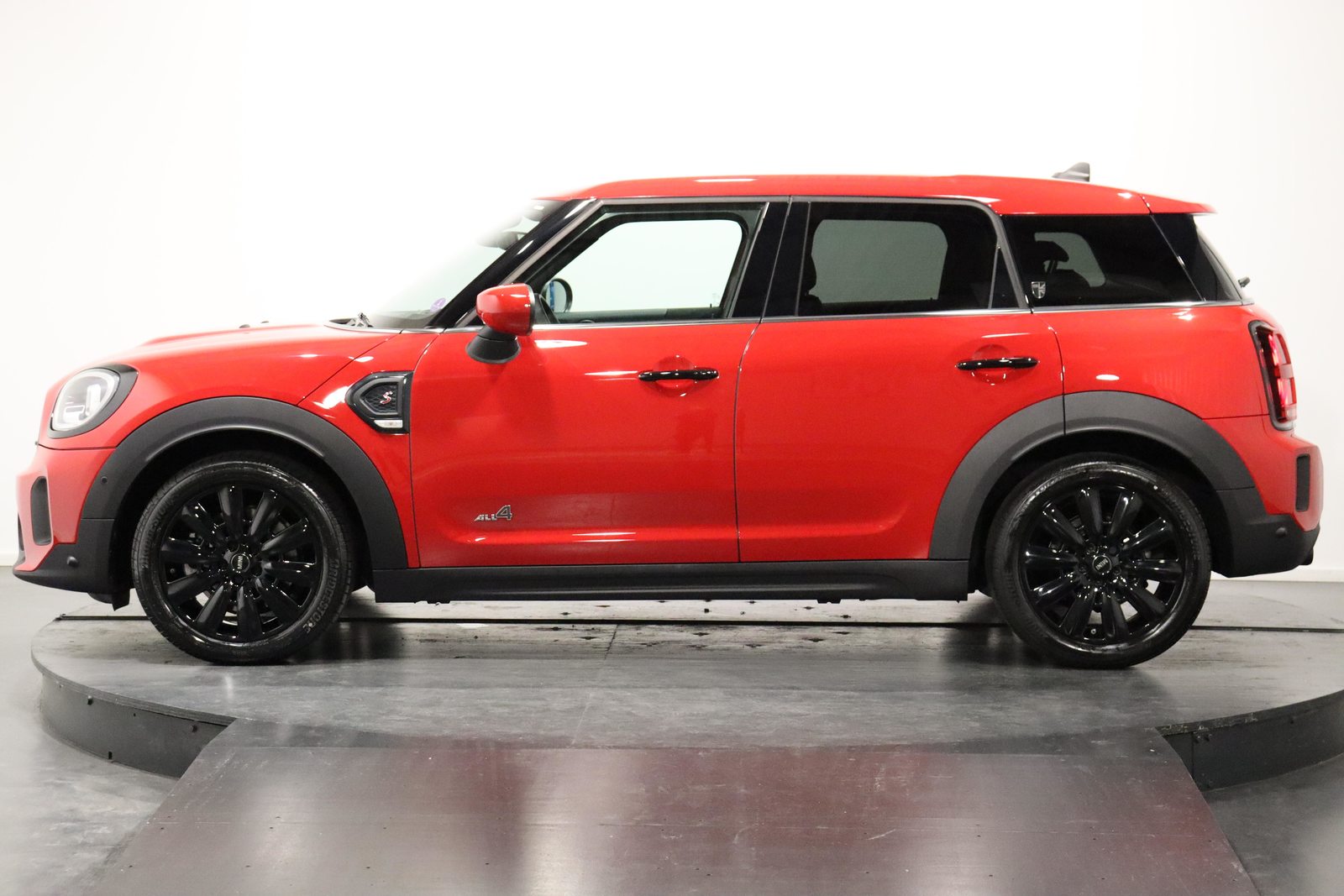 MINI Countryman F60 2.0i Cooper S SAG ALL4, Petrol, Second hand / Used, Automatic - 3