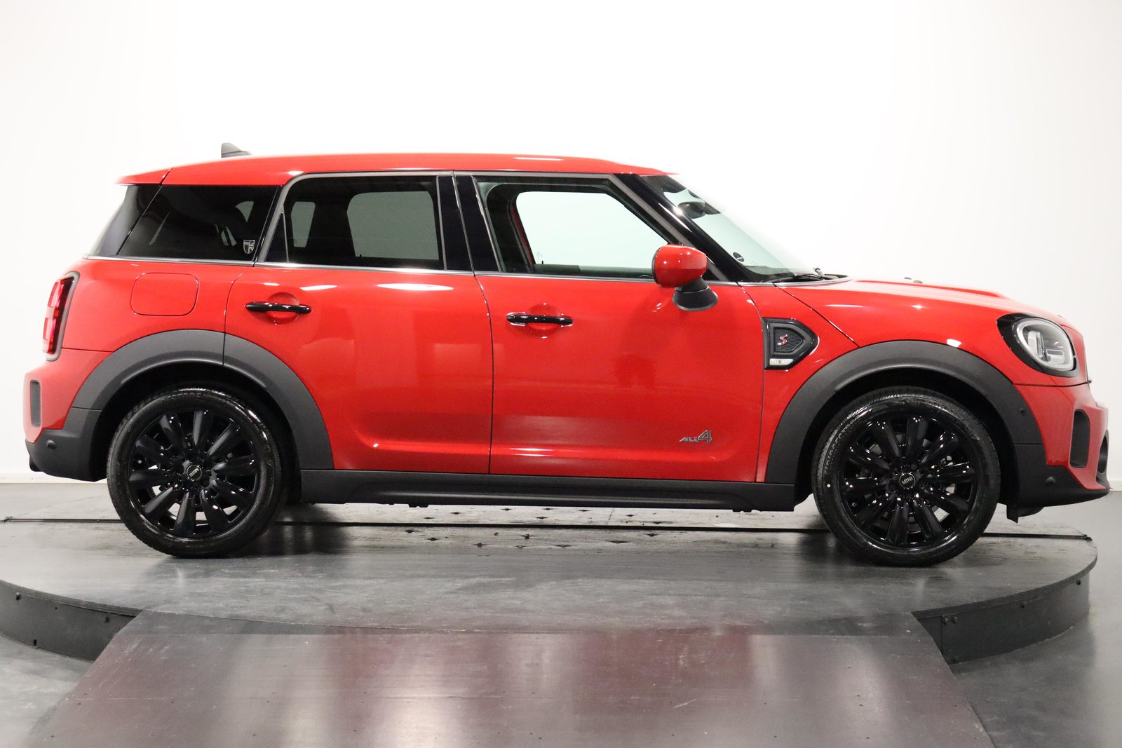 MINI Countryman F60 2.0i Cooper S SAG ALL4, Petrol, Second hand / Used, Automatic - 5