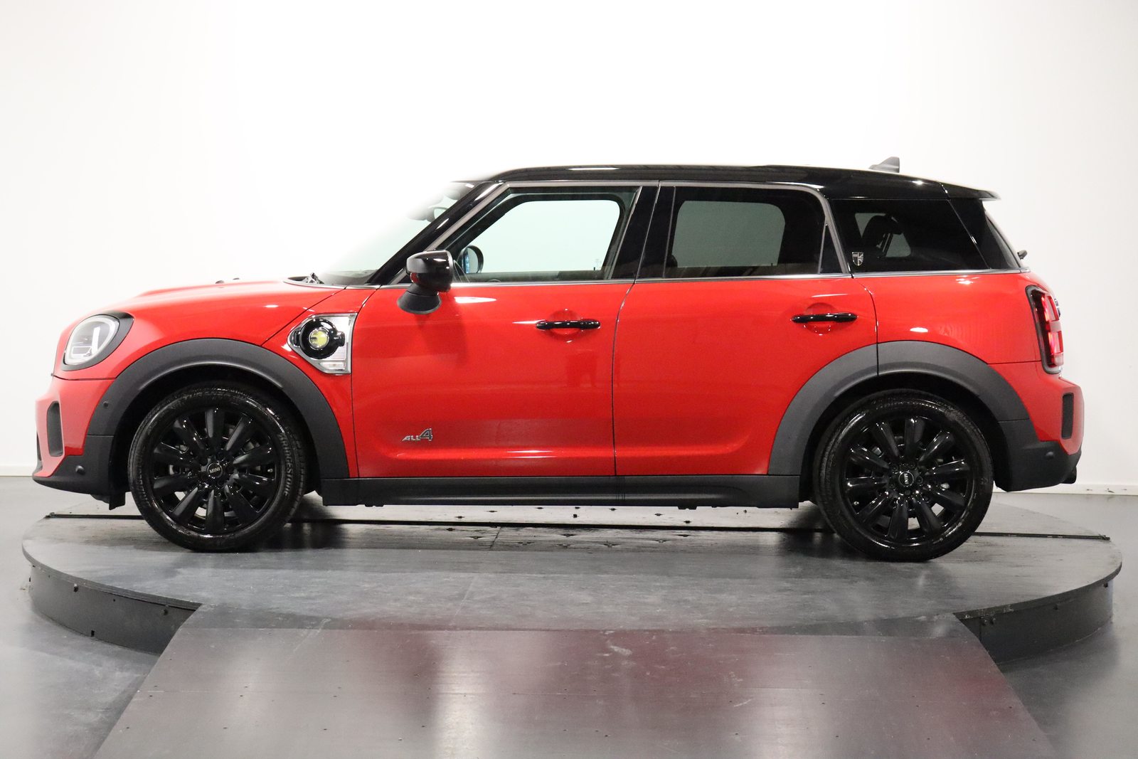 MINI Countryman F60 1.5i Cooper S E ALL4, Plug-in-Hybrid Benzina/Elettrica, Occasioni / Usate, Automatico - 3