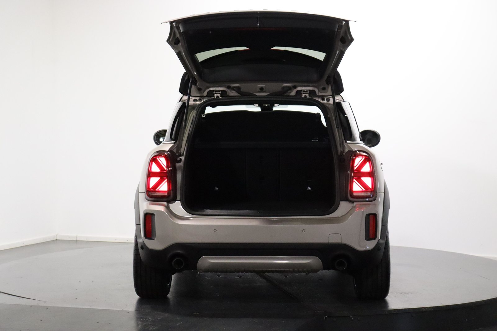 MINI Countryman F60 2.0i Cooper S ALL4, Benzin, Occasion / Gebraucht, Automatik - 5