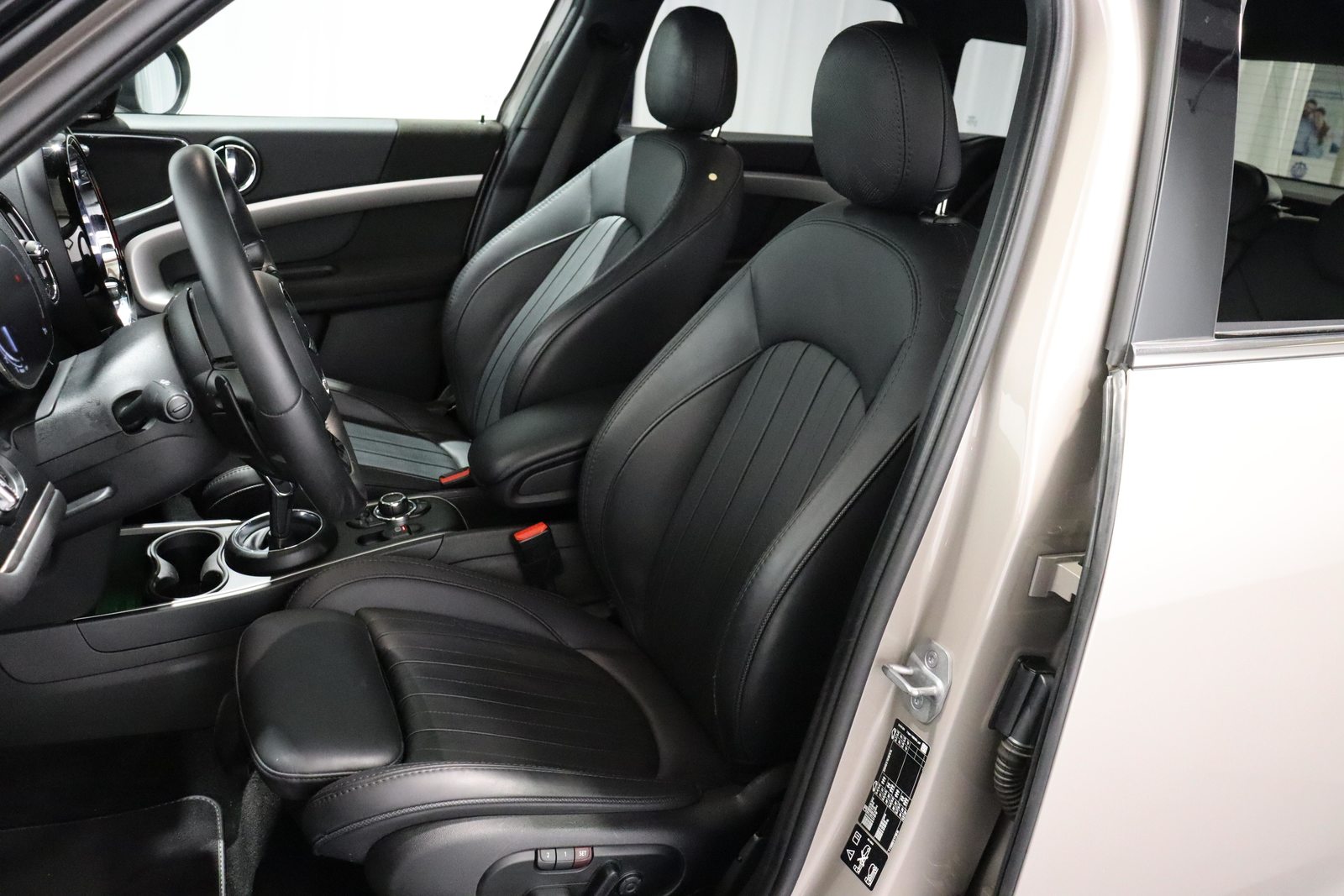 MINI Countryman F60 2.0i Cooper S ALL4, Benzin, Occasion / Gebraucht, Automatik - 7