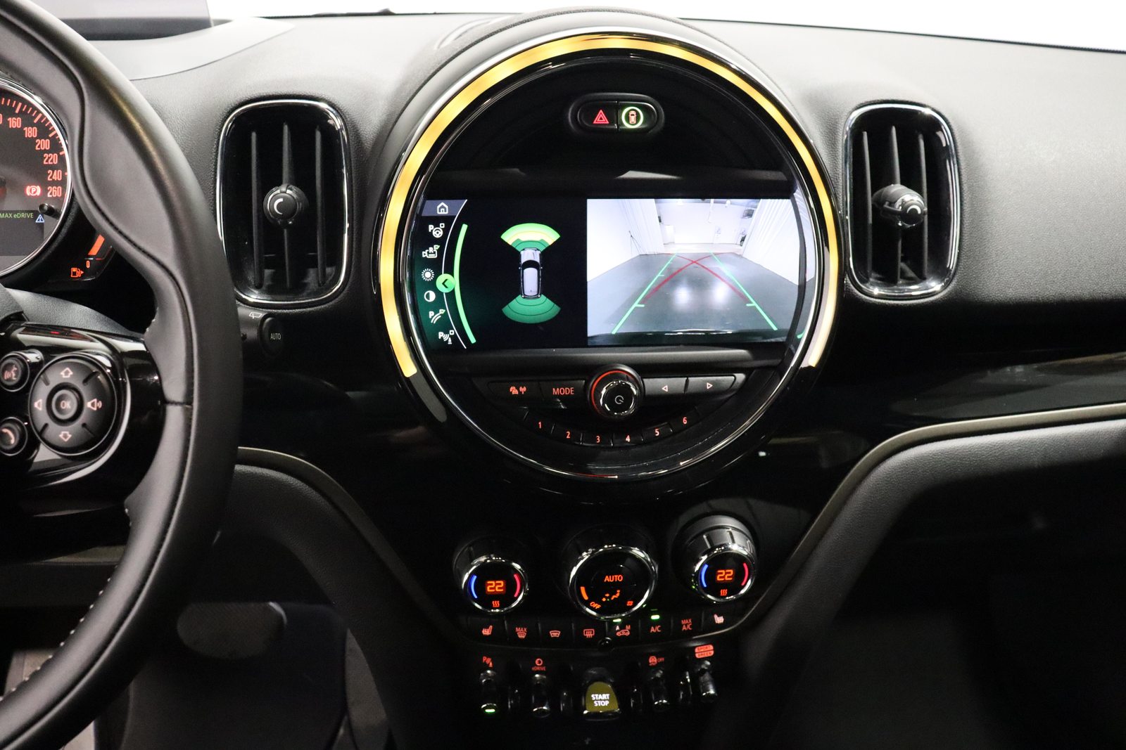 MINI Countryman F60 1.5i Cooper S E ALL4, Hybride Rechargeable Essence/Électricité, Occasion / Utilisé, Automatique - 2
